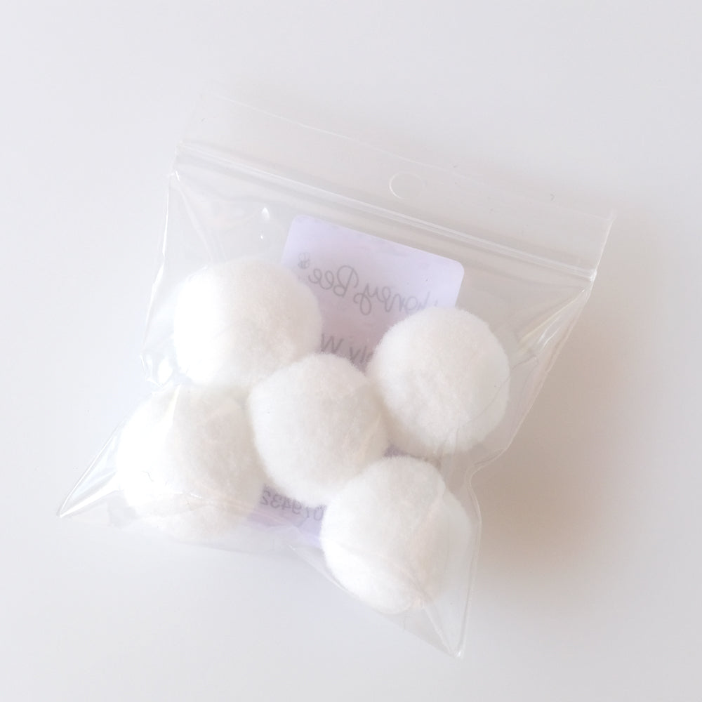 Bee Creative Large 1&#x22; Pom Poms 5 pk - Simply White - Retiring