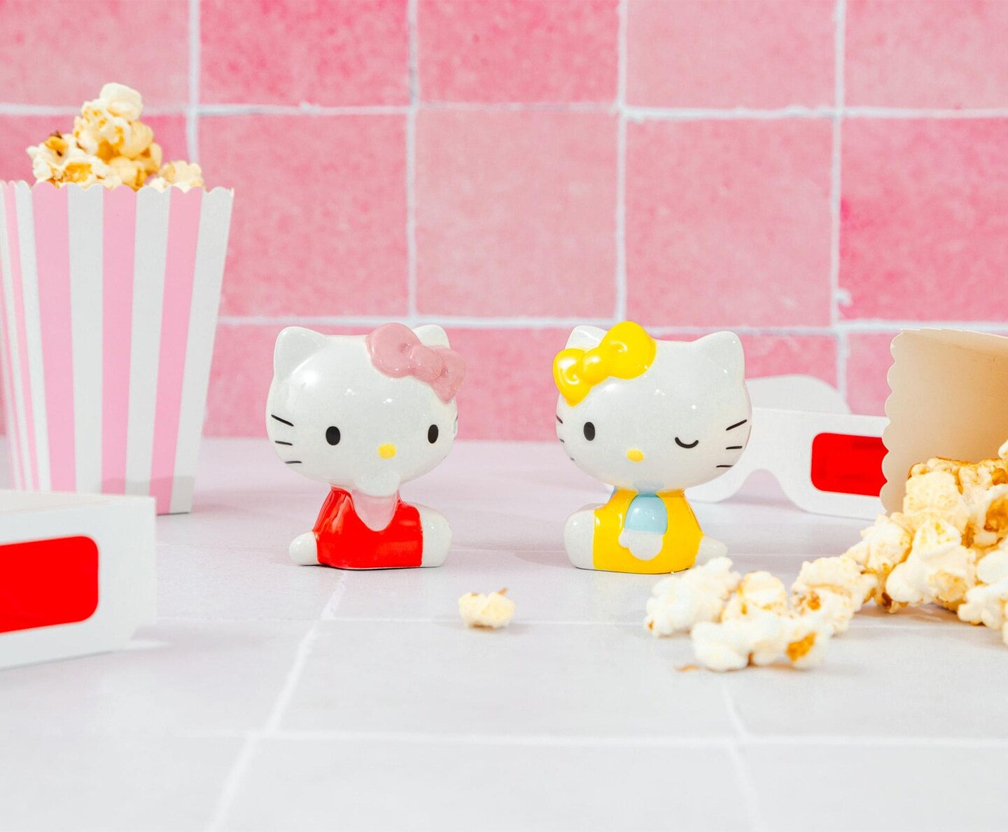 Sanrio Salt and Pepper Shaker - Thumbnail 2