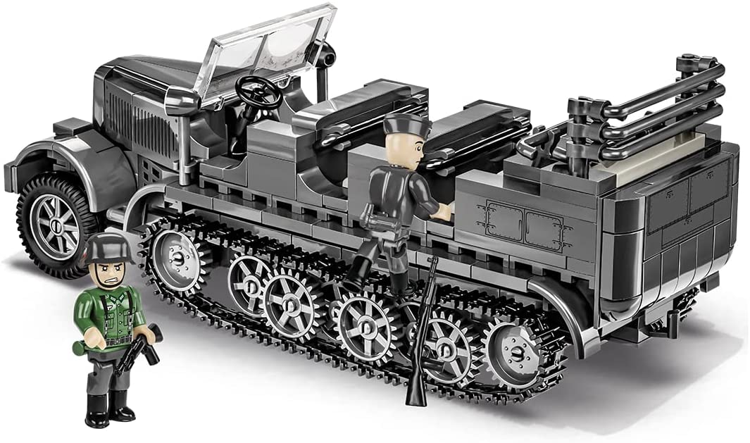 COBI Historical Collection World War II Sd.Kfz.7 / 1 &#x26; 2cm FLAKVIERLING 38 EXECUTIVE EDITION