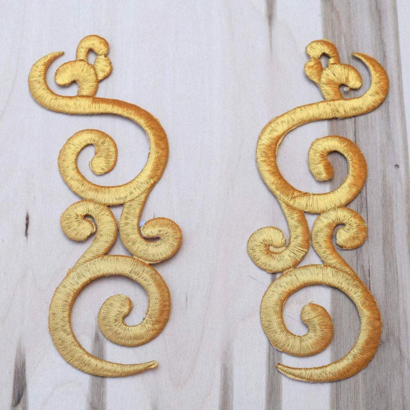 2 Pieces Metallic Gold Applique, Embroidered Iron-On Patches for Neckline, Dance & Costume Design