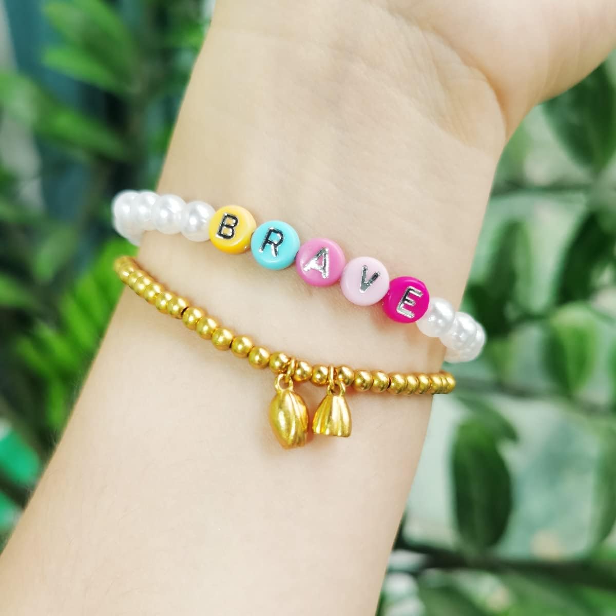 1200pcs Acrylic Colorfull Letter Beads for Jewelry Making Alphabet Beads with Elastic String Bead Cord 7x4mm A-Z Silver Letter Beads for DIY Necklace Friendship Bracelet Making