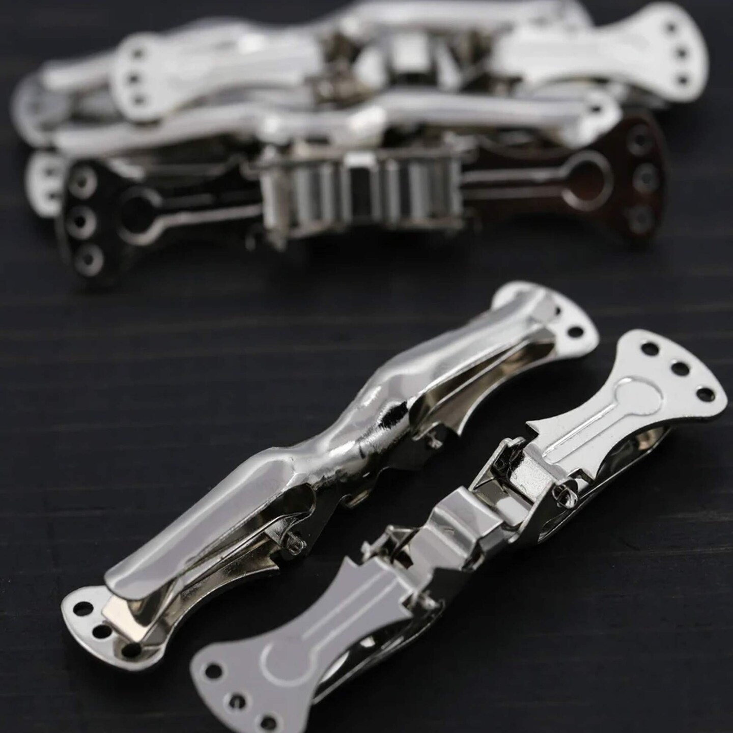 2 Pieces 2.75&#x22; Silver Bow Tie Clips for Pre Tied Bowties and DIY Accessories