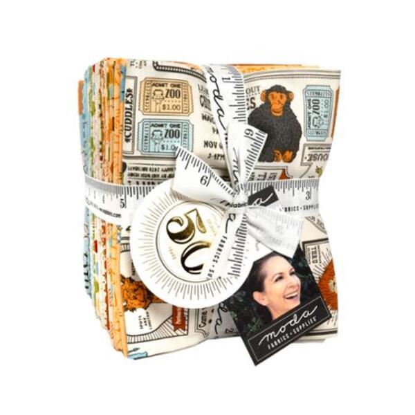 Animal Park Fun Fat Quarter Bundle by Stacy Iest Hsu for Moda (20960AB)