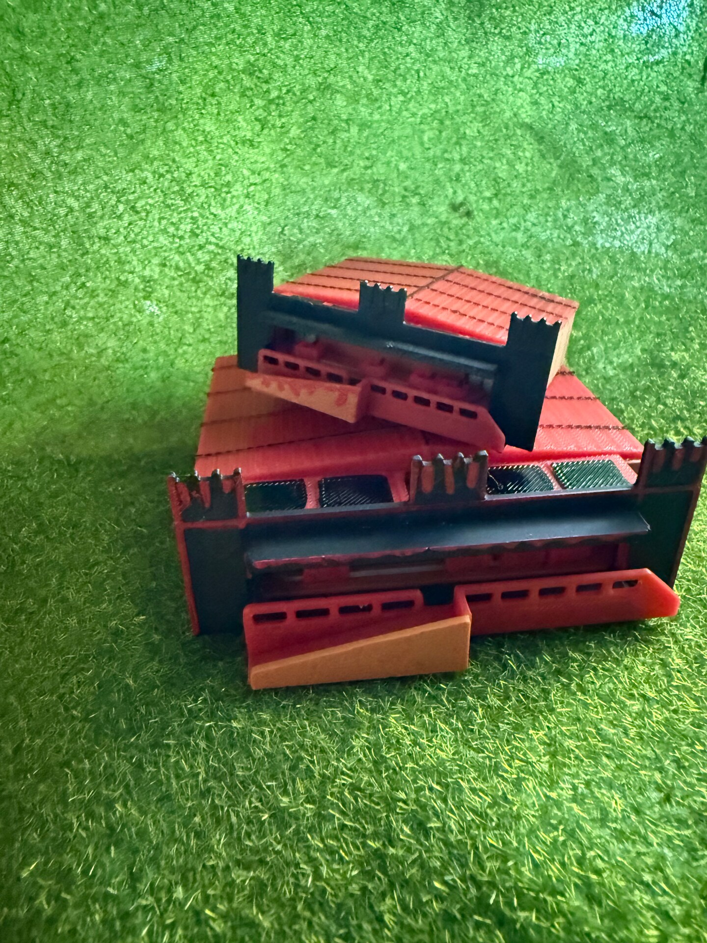 Model Ghost Train Hand Painted Ghost Train Ride, Z Scale Model Miniature diorama ...