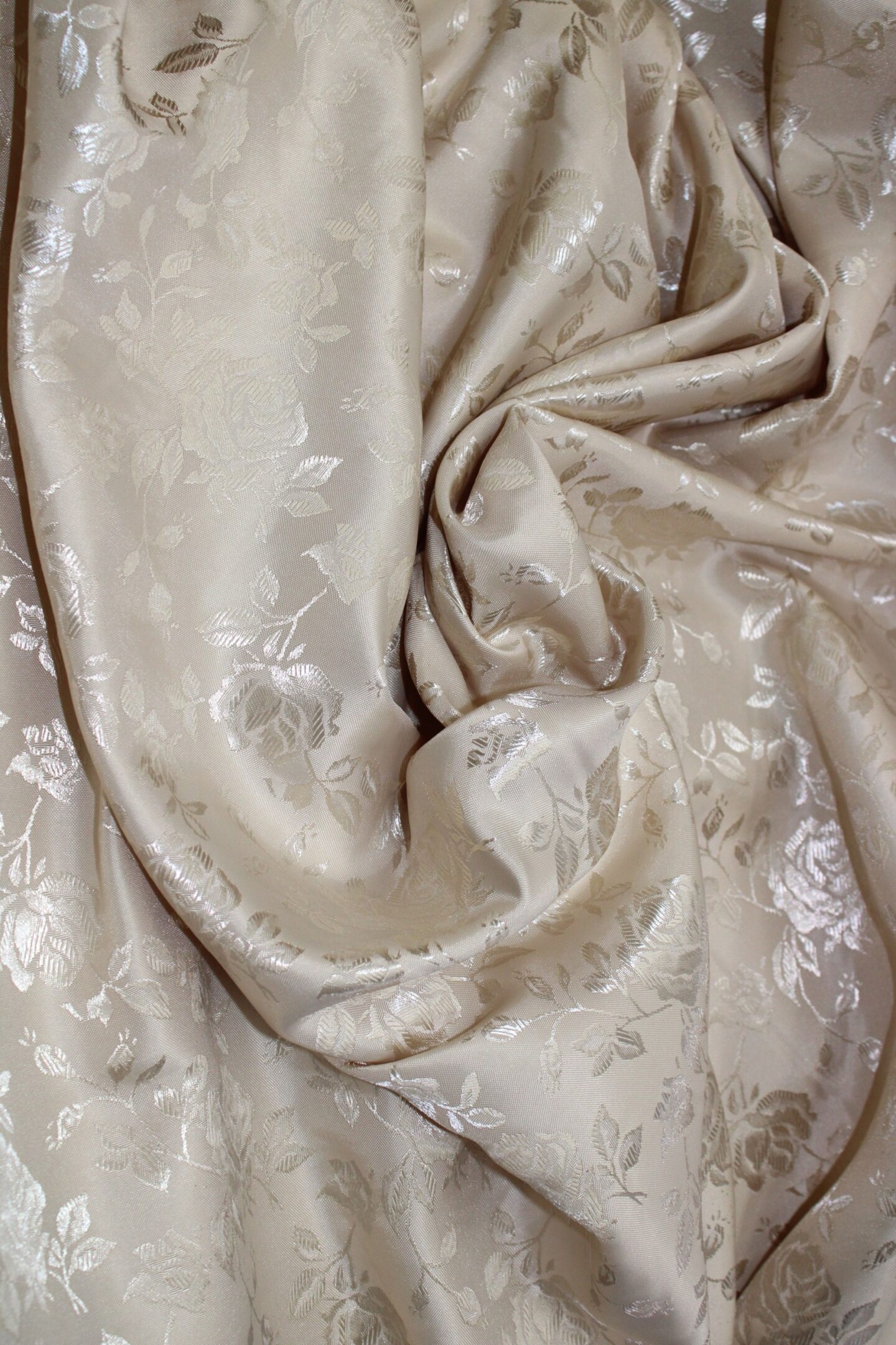 1 Yard Champagne Reversible Jacquard Satin Fabric for Curtains Tablecloth Apparel Crafts 58/60 Inches Width
