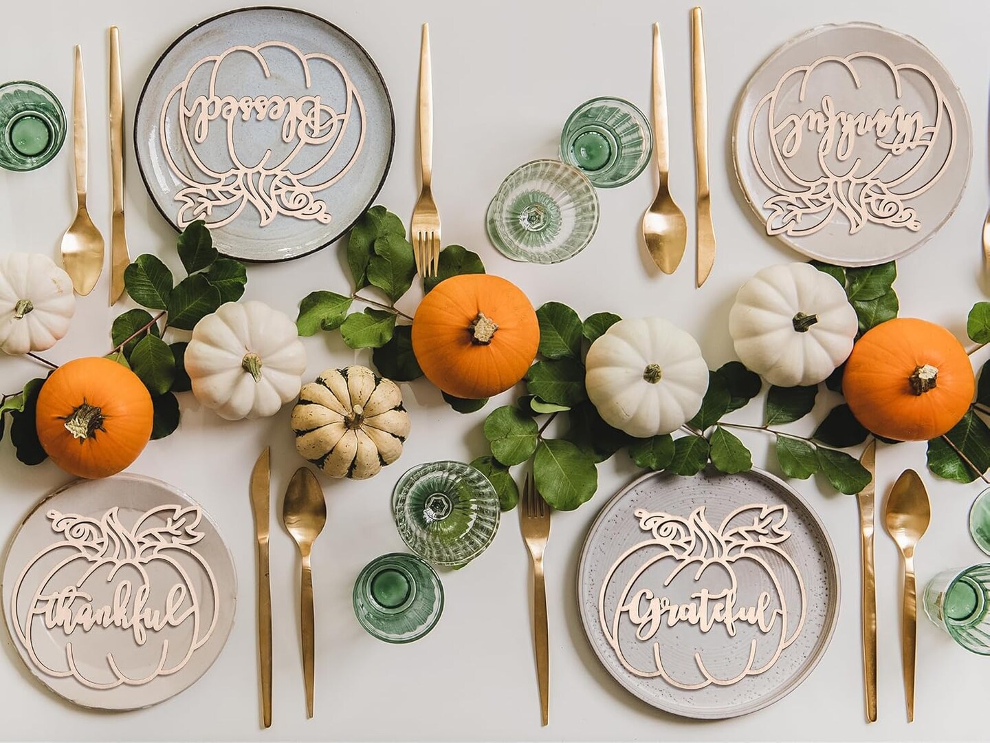24Pcs Thanksgiving Cutout Wood Sign Wooden Plate Decor