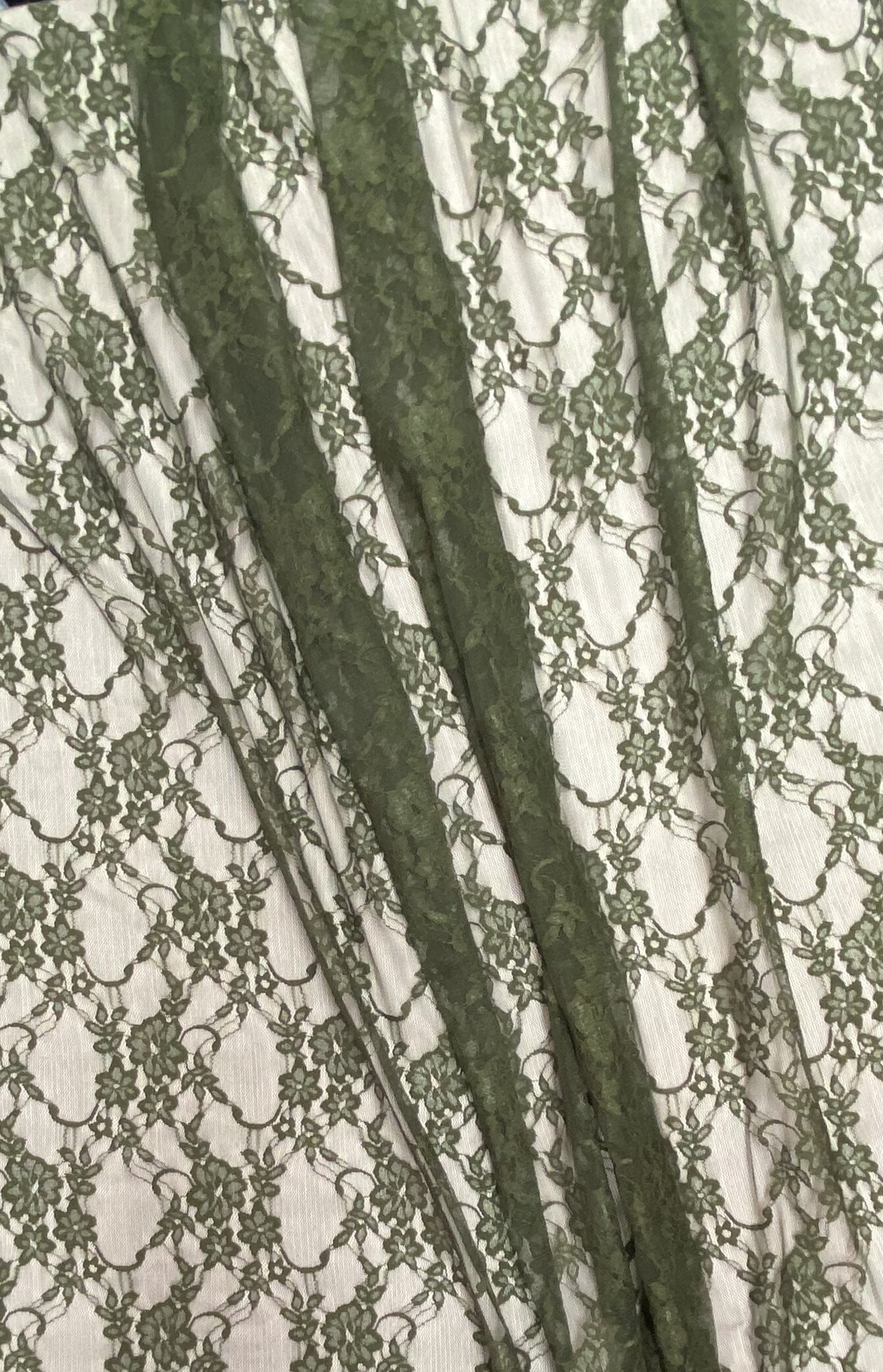 1 Yard Olive Green Shimmery Floral Lace Fabric Stretch Nylon Spandex Sheer 58/60&#x2033; Wide