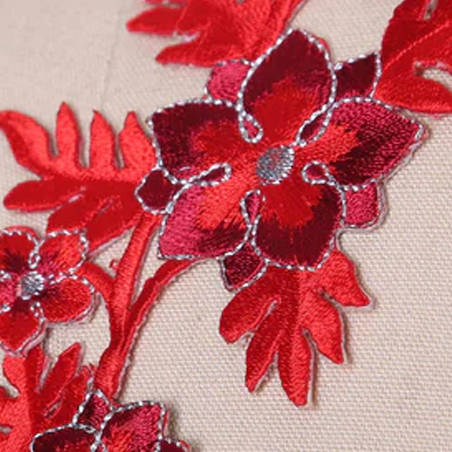 1 Pair Red Flower Gold Embroidery Applique Patch with Leaves for Jackets Dresses DIY Crafts