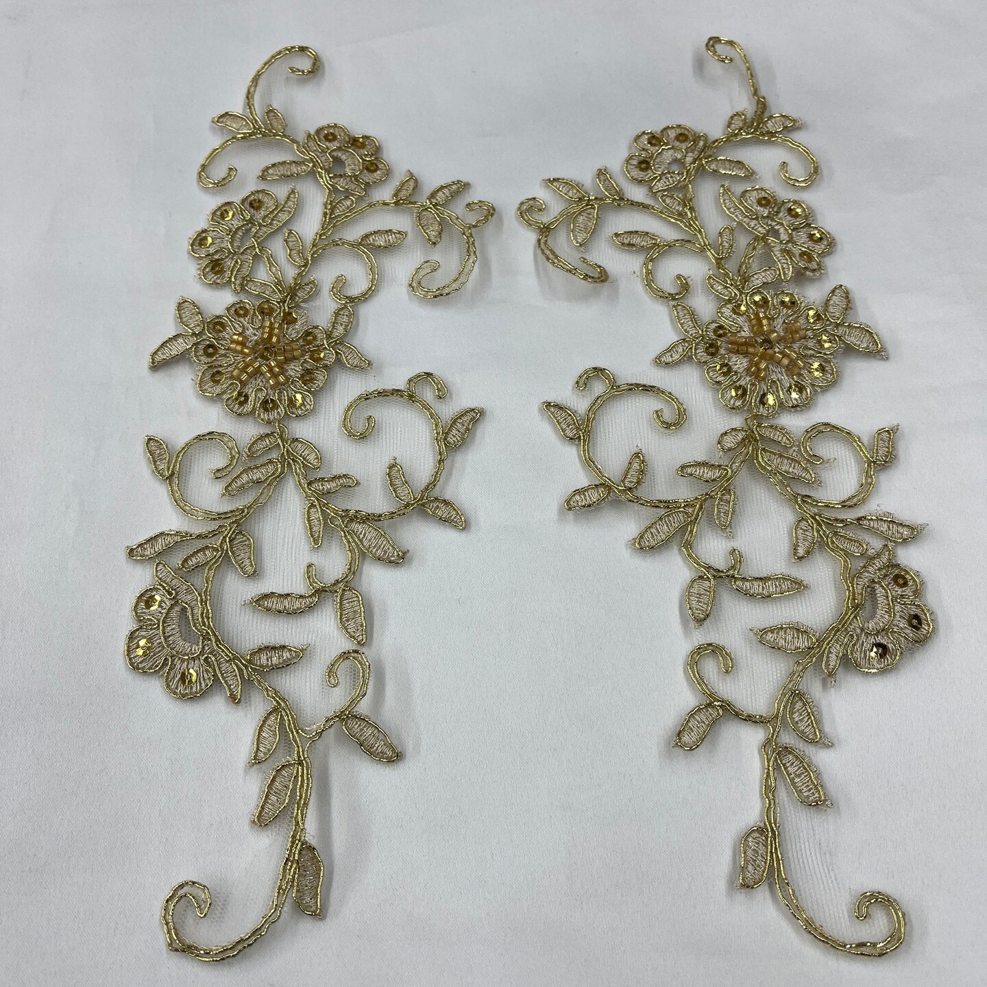 1 Pair Beaded &#x26; Corded Floral Lace Applique Embroidered on 100% Polyester 9.5&#x22; x 2&#x22; Each Side