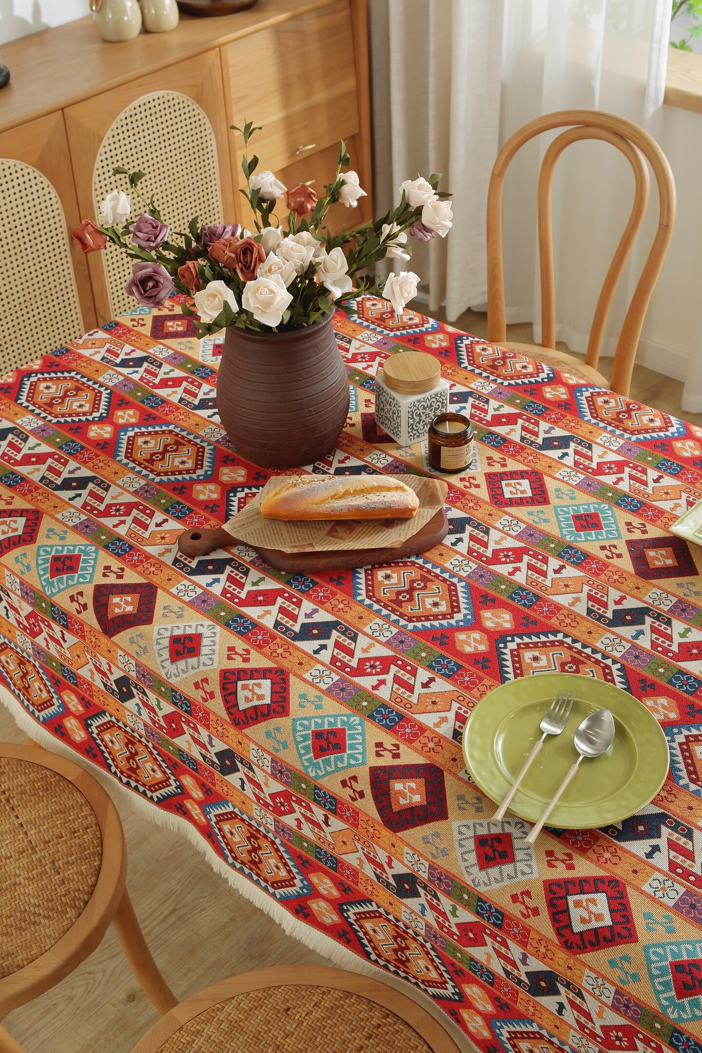 American Retro Thickened Cotton Linen Blend Tablecloth, Woven Fabric with Tassel Edge, Vintage Boho Table Cover for Dining Room, Kitchen