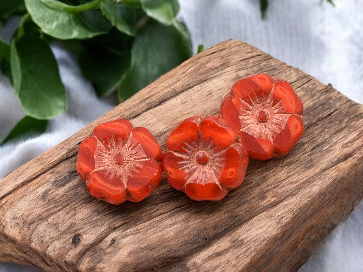 *12* 12mm Copper Washed Varigated Orange Opaline Hawaiian Flower Beads