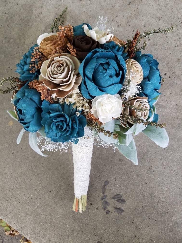 アマハガン Flower Bouquet Mizuna Wood Finish Teal and Beige Rustic Wood Flower Bouquet | MakerPlace by Michaels