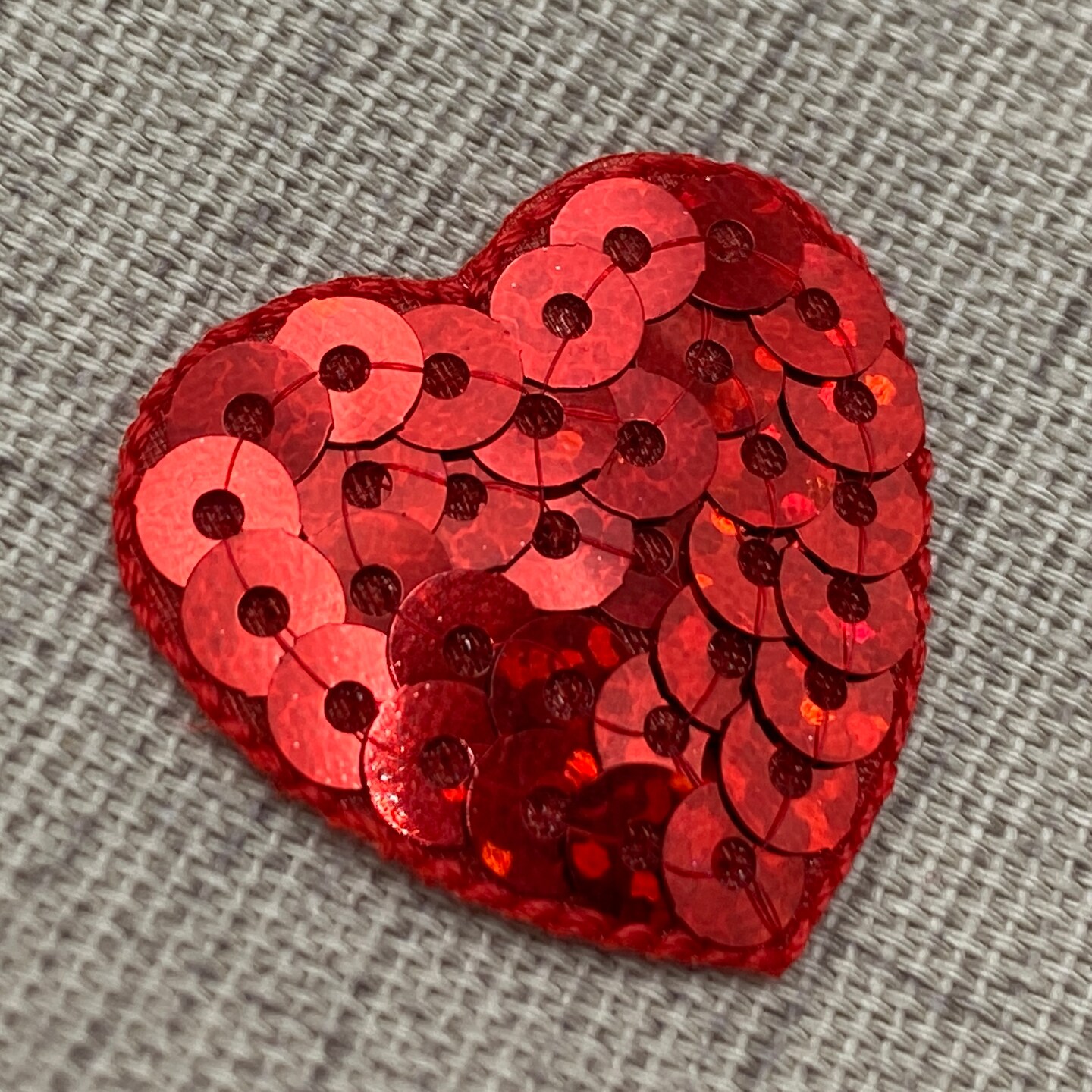 Set of 10, 1&#x22; Sequin Red Heart, Valentine, Embroidered, Iron on Patch