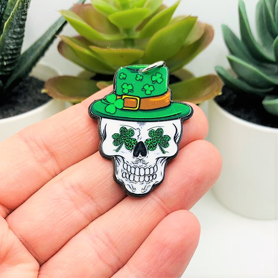 1, 4 or 20 Pieces: Punk St. Patrick&#x27;s Day Skull Charms - Double Sided