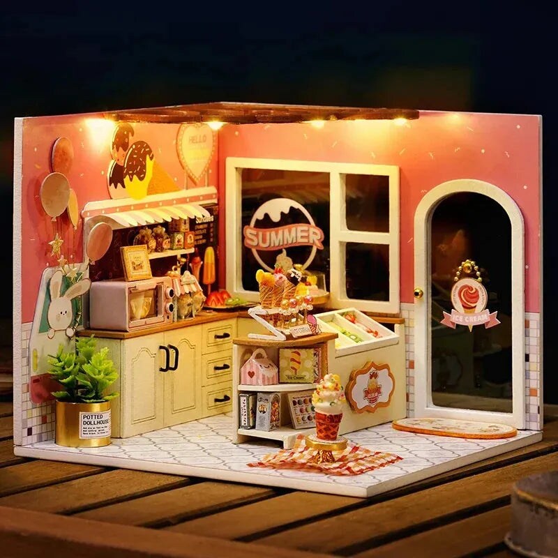 Miniature Wizardi Roombox Kit - Ice Cream Shop Dollhouse Kit