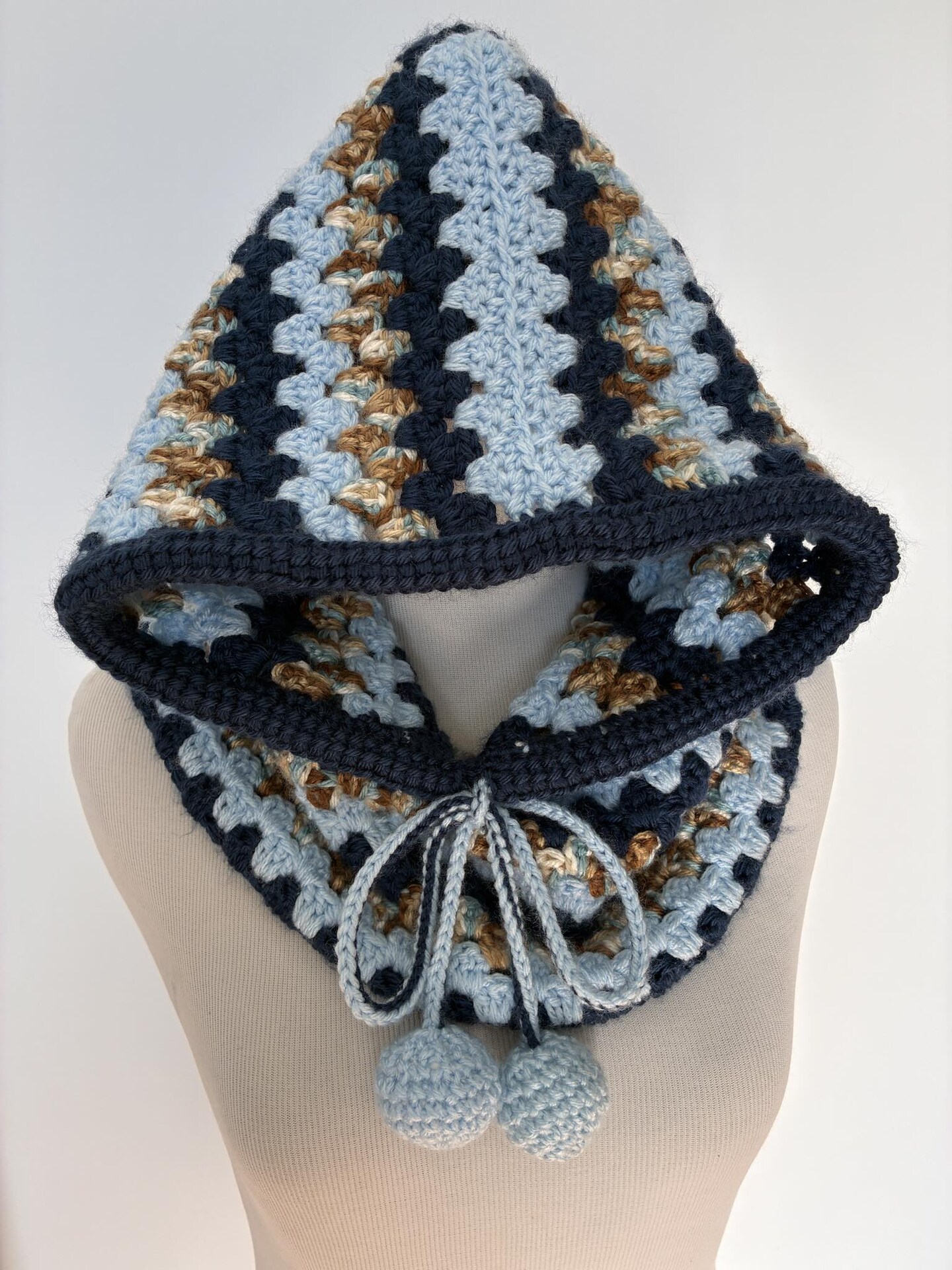Handmade crochet Hooded Cowl Women. Sea Pebbles Version. Stylish