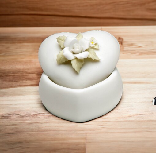 Ceramic Mini Size Heart Shape Jewelry Box with Pink Rose, Home Décor, Gift for Her, Mom, Nature Lover Gift, Wedding Gift, Vanity Decor