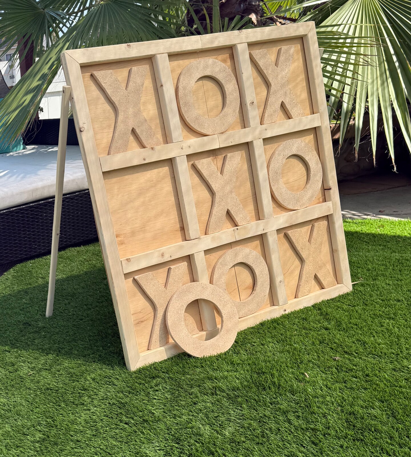 Giant Tic Tac Toe Board Stand up 3FT foldable Wood GAME with 9in X