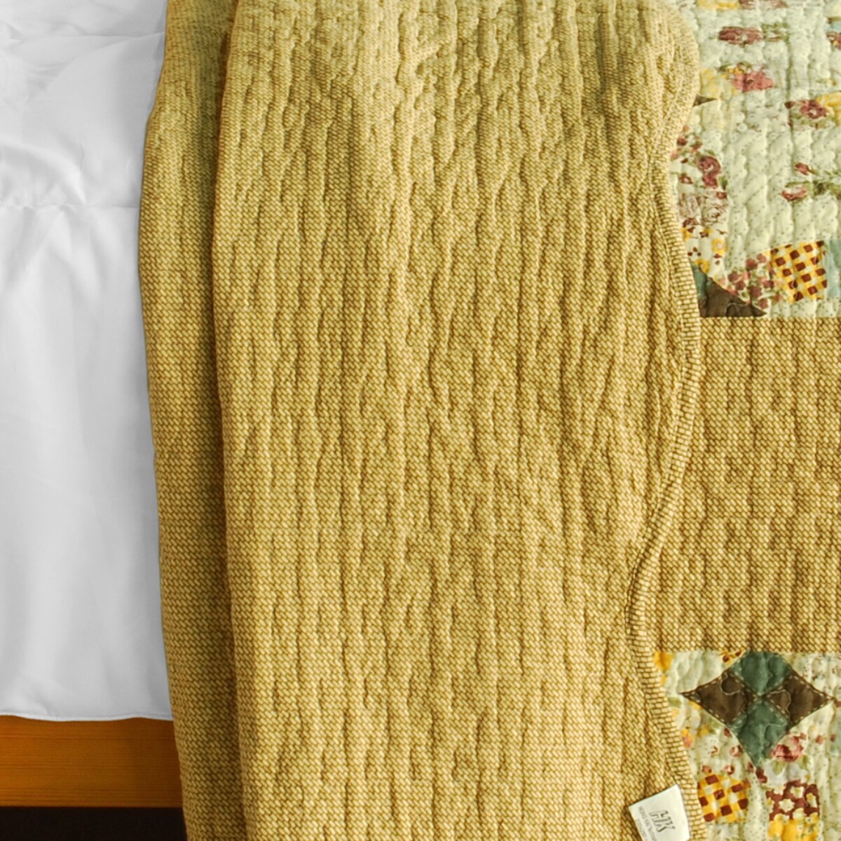 Full/Queen Size 3PC Quilt Set, Cotton Geometric Patchwork, Vermicelli Quilted, Reversible