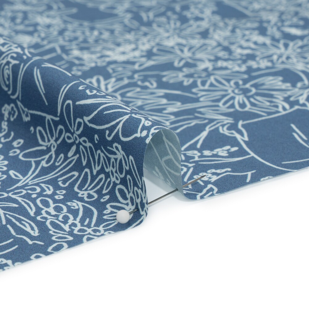 1 Yard Country Blue Potted Pleasantries Cotton Poplin Fabric