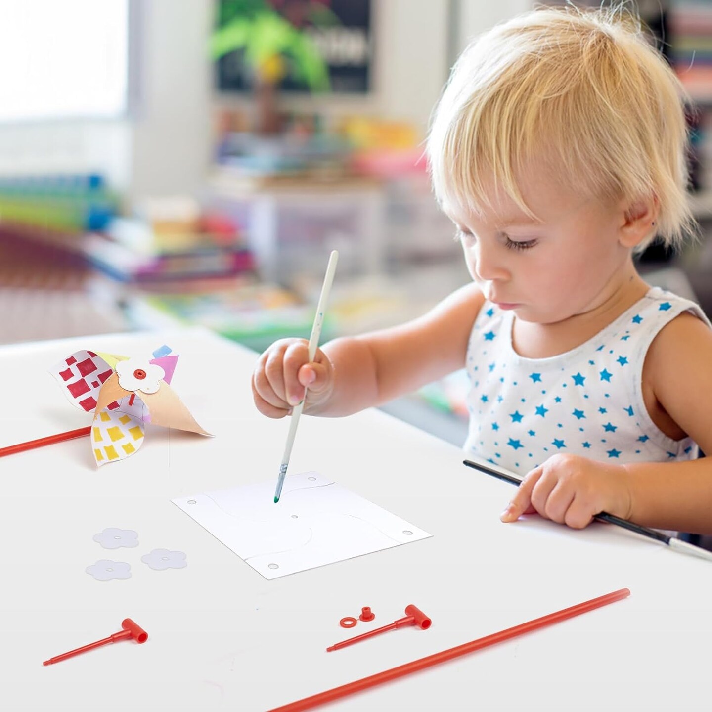 200 Pcs DIY Pinwheels for Kids Bulk Blank Paper Pinwheels Color Your Own Pinwheels for Spring Summer Craft for Kids Boys Girls School Group Daycare Home Fun Graffiti Art Craft