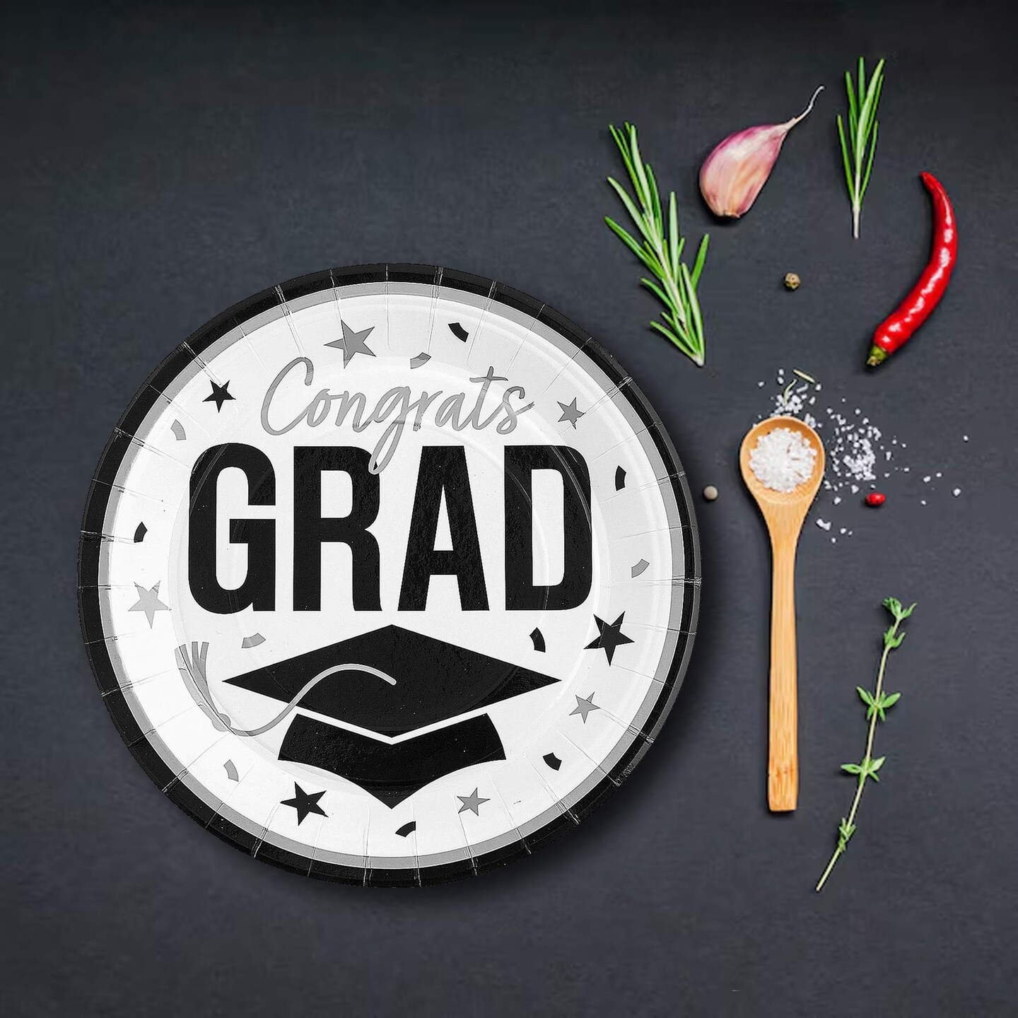 25 Count White Congrats Grad 9 Inch Paper Plates for Classic Graduation Parties