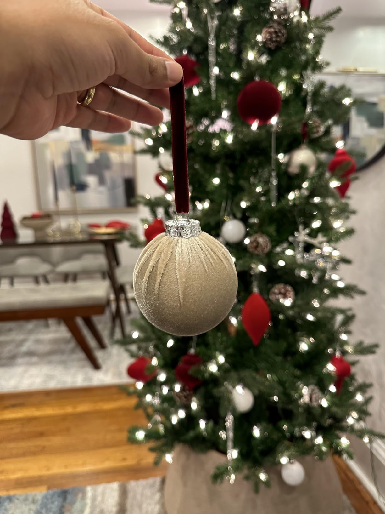 16pcs Velvet Balls Christmas Tree Ornaments Green & Brown Xmas Tree Decorations Indoor Holiday Decor