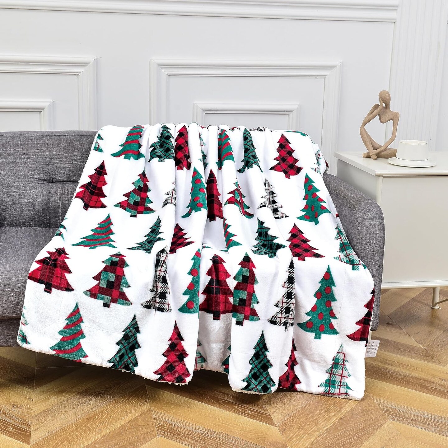 Reversible and Ultra-Plush Flannel Fleece-Winter Christmas Sherpa Throw- Lightweight Soft and Cozy-Holiday Decorative Throw, Perfect for Lounging, 50 x 60 inches, Plaid Christmas Tree
