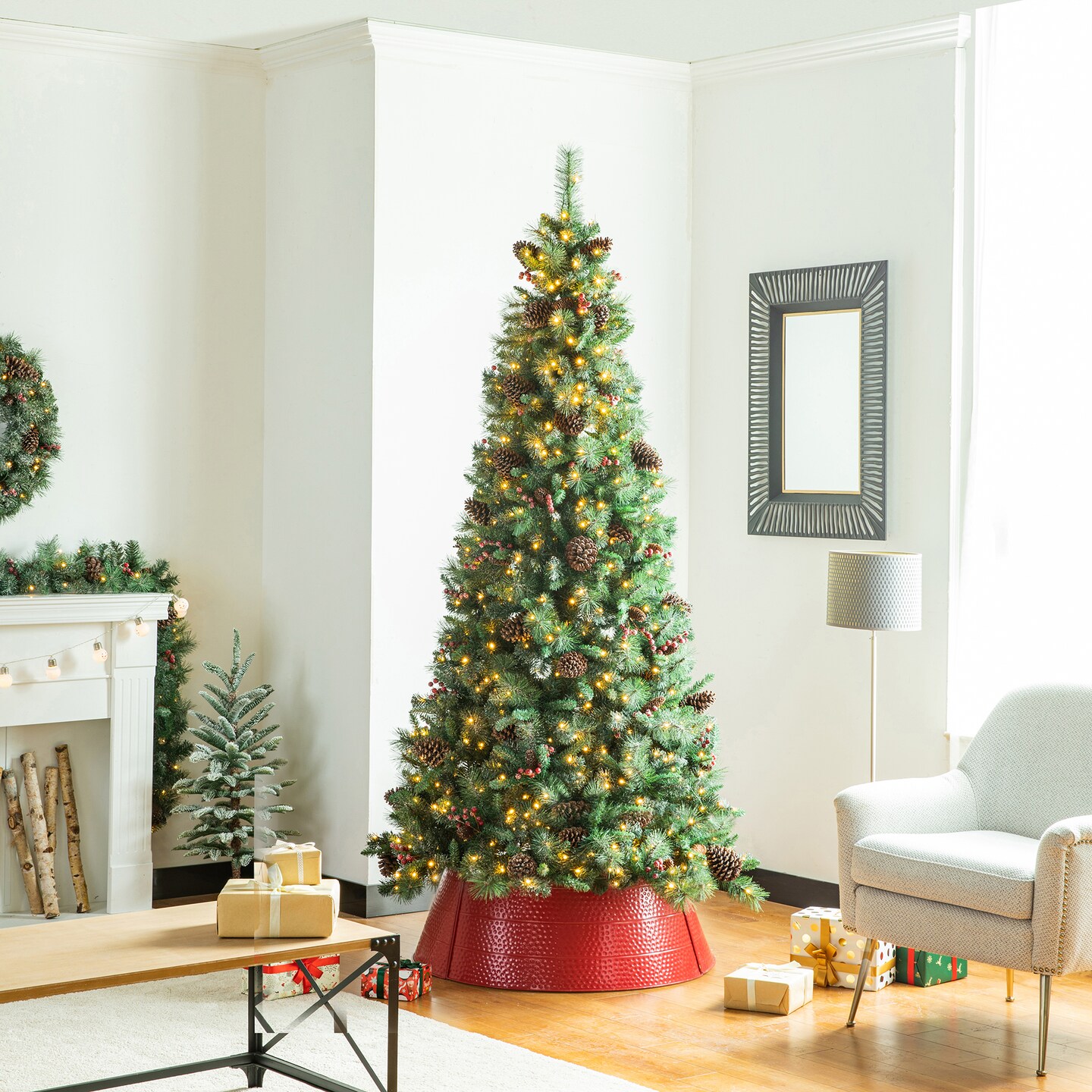 Set of 2 26&#x22;D/40.5&#x22;D Christmas Hammered Metal Tree Collar