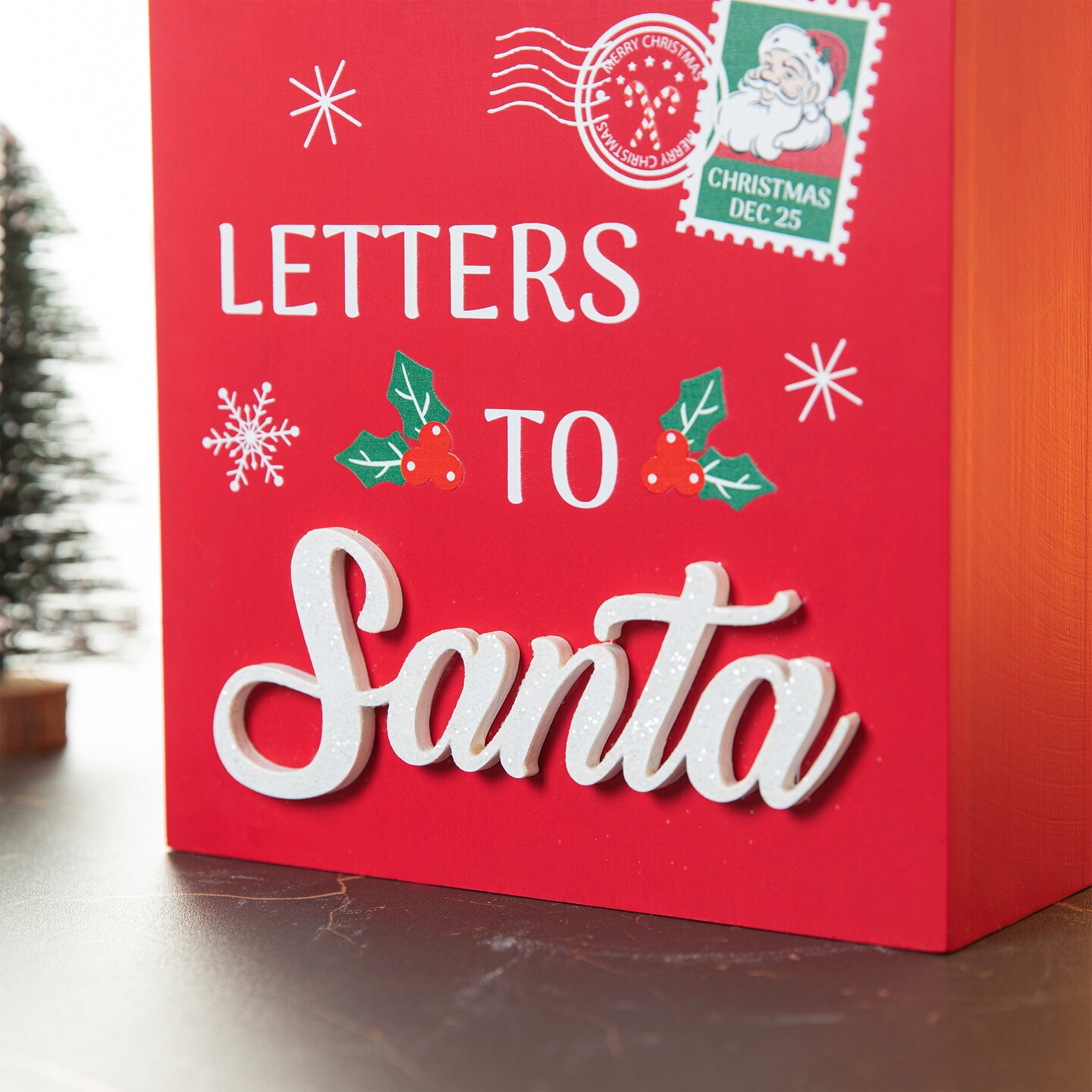 14&#x27;&#x27;H Christmas Wooden Mailbox Table Decor