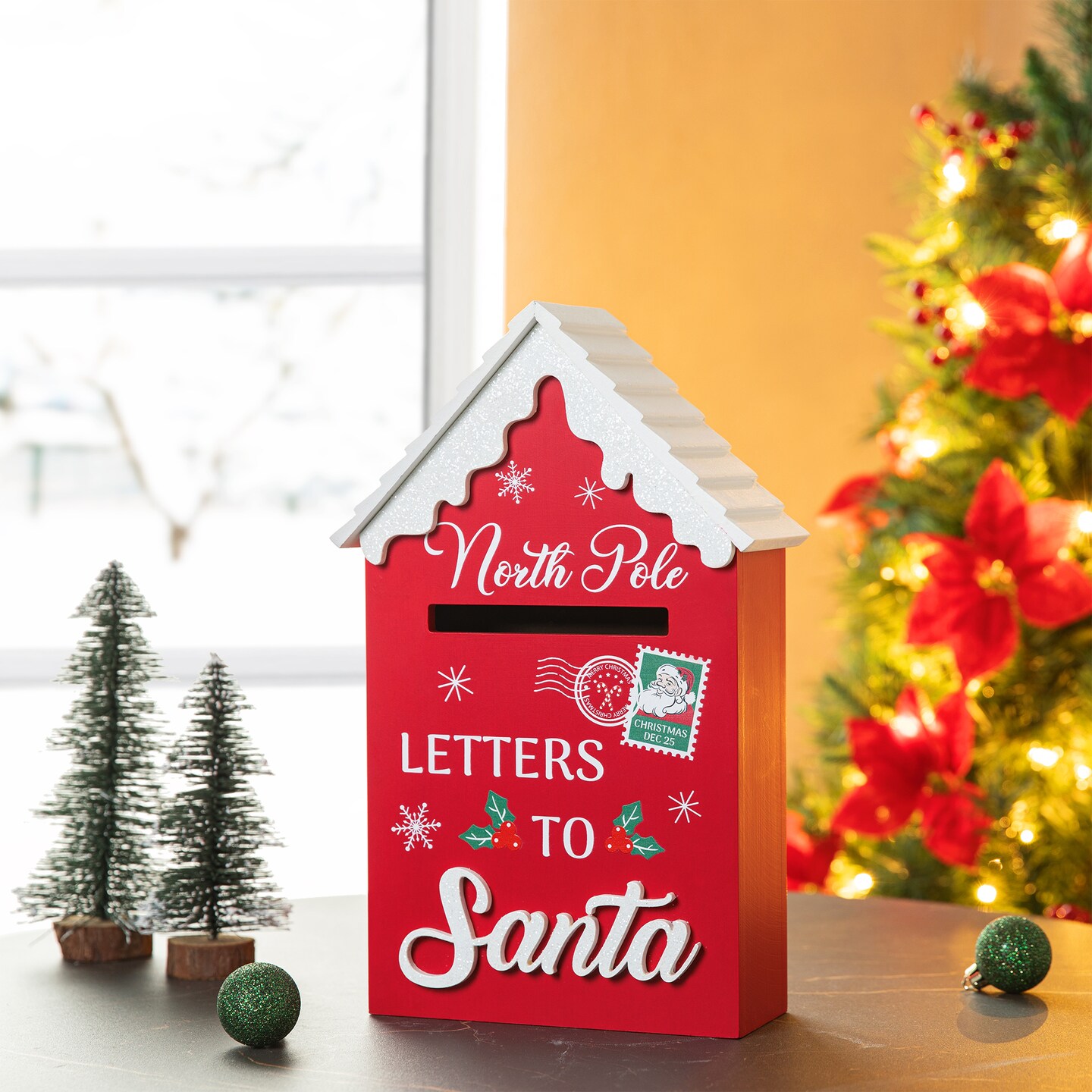 14&#x27;&#x27;H Christmas Wooden Mailbox Table Decor