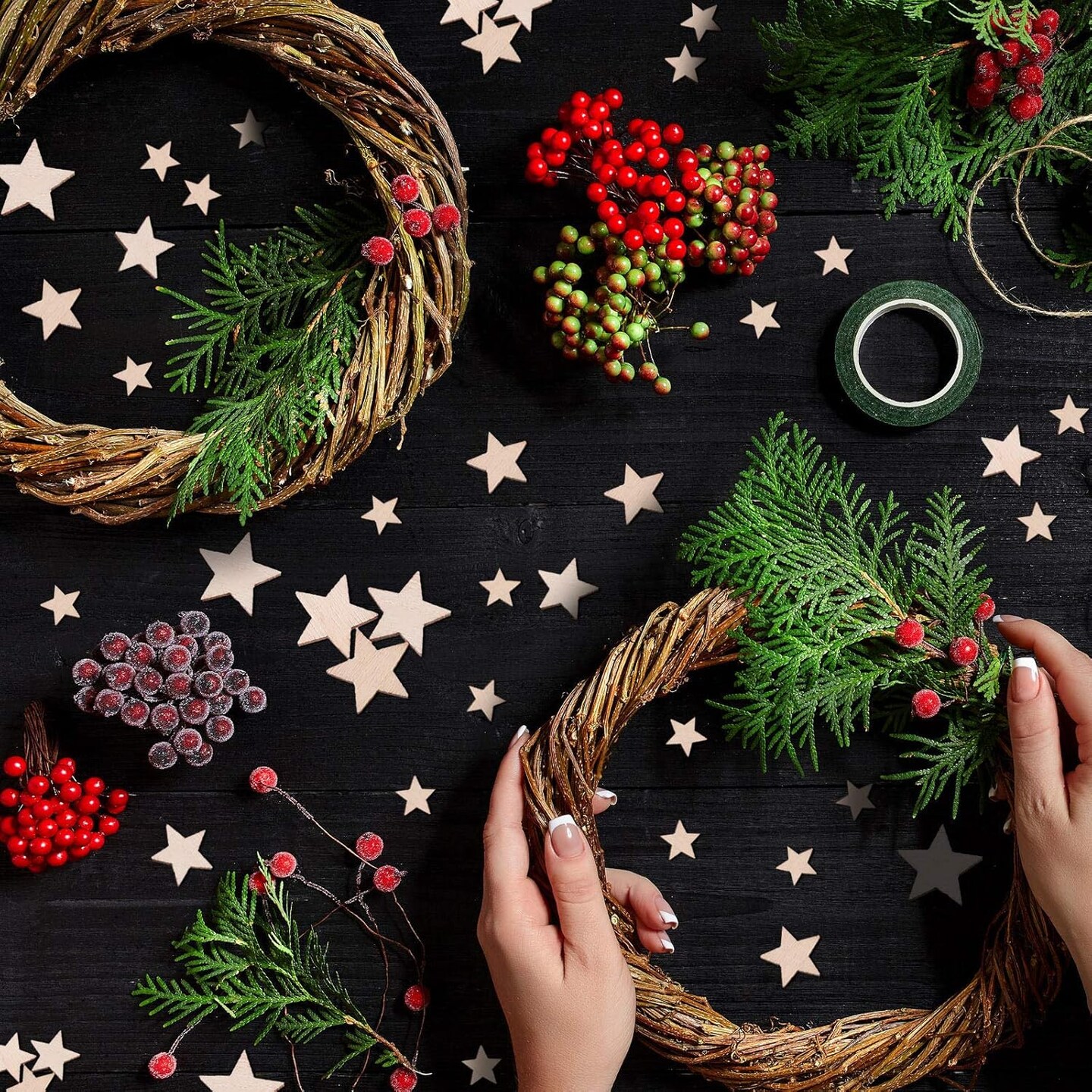 800 Pieces Christmas Small Wooden Stars Blank Wooden Star Slices Mini Star Embellishments Assorted Size Wooden Star Ornament for DIY Christmas Craft Making Supplies