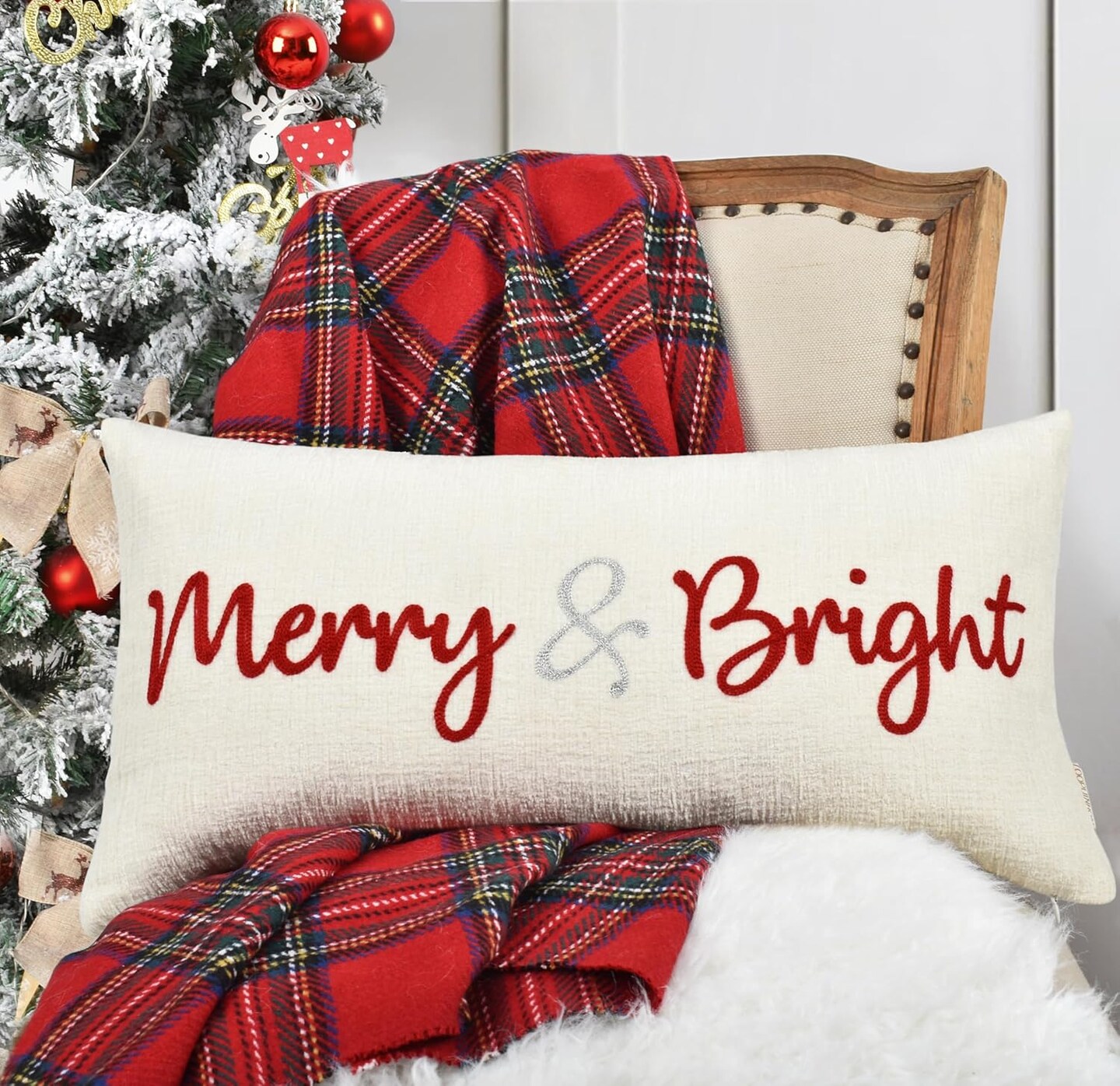 Nice Merry and Bright Christmas Decor Cotton Burlap Decorative Rectangle Throw Lumbar Waist Pillow Case Cushion Cover for Couch Living Room 12X24 inches