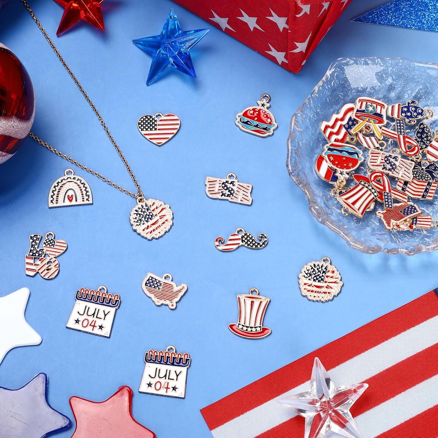 40Pcs/20 Pairs Patriotic Charms, 4th of July Enamel Charms for Jewelry Making, Red White Blue American Flag Independence Day Pendants for Bracelet Necklace Earrings Making