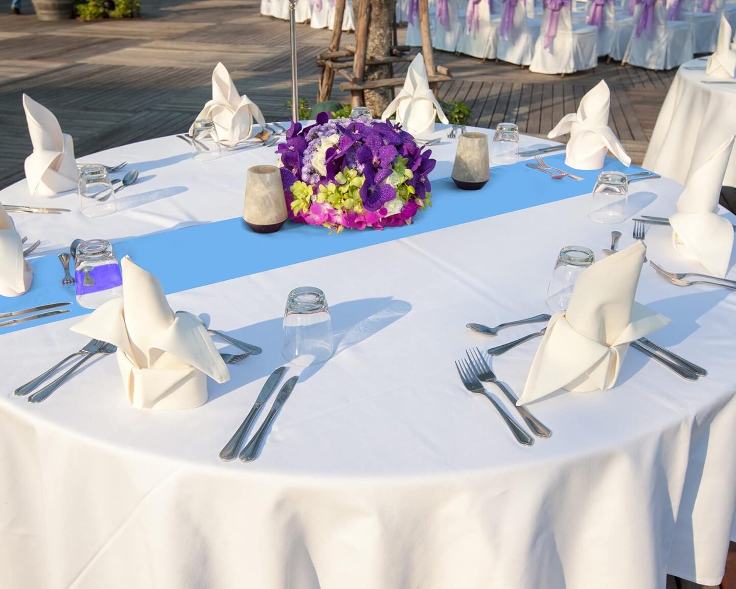 Round Plastic Disposable Tablecloth 84 Inch Stain and Wrinkle Resistant