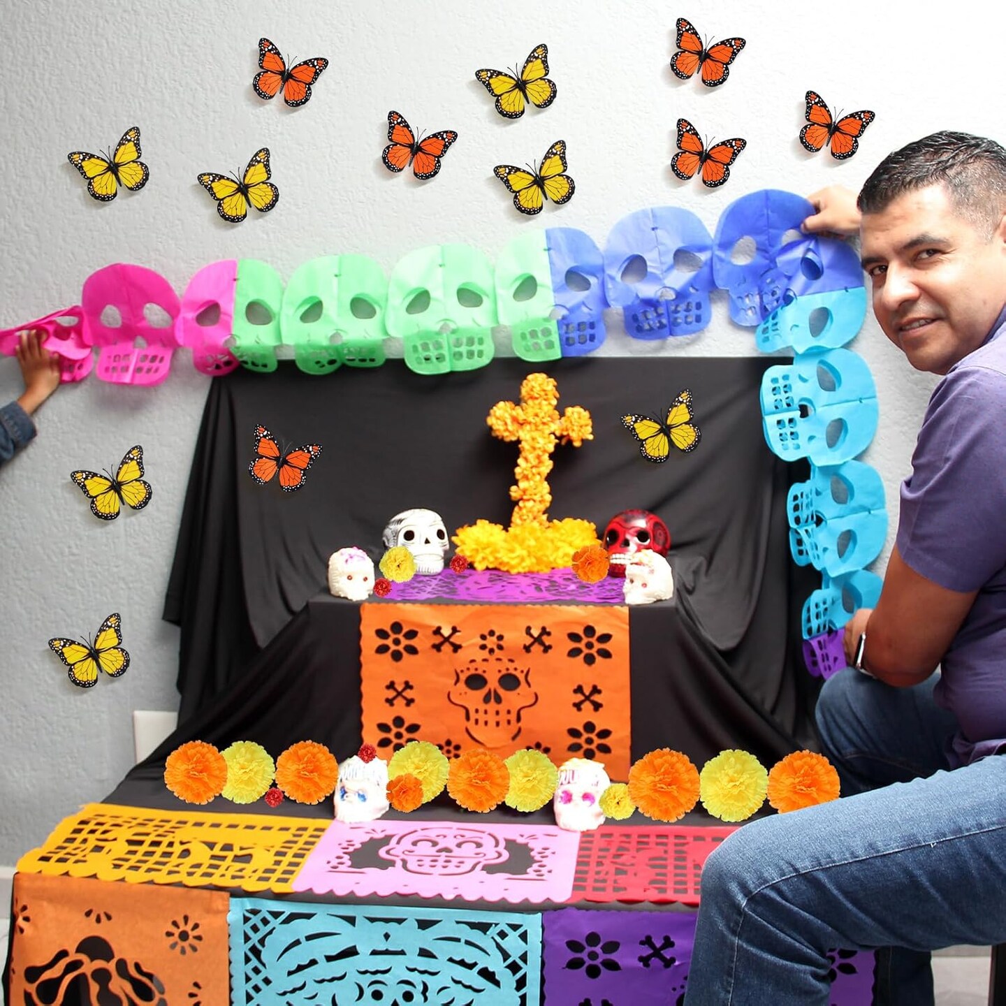 90 Pcs Day of The Dead Decorations Marigold Flower (Red, Yellow, Orange) 11.02&#x22;D x 11.02&#x22;W x 1.57&#x22;H