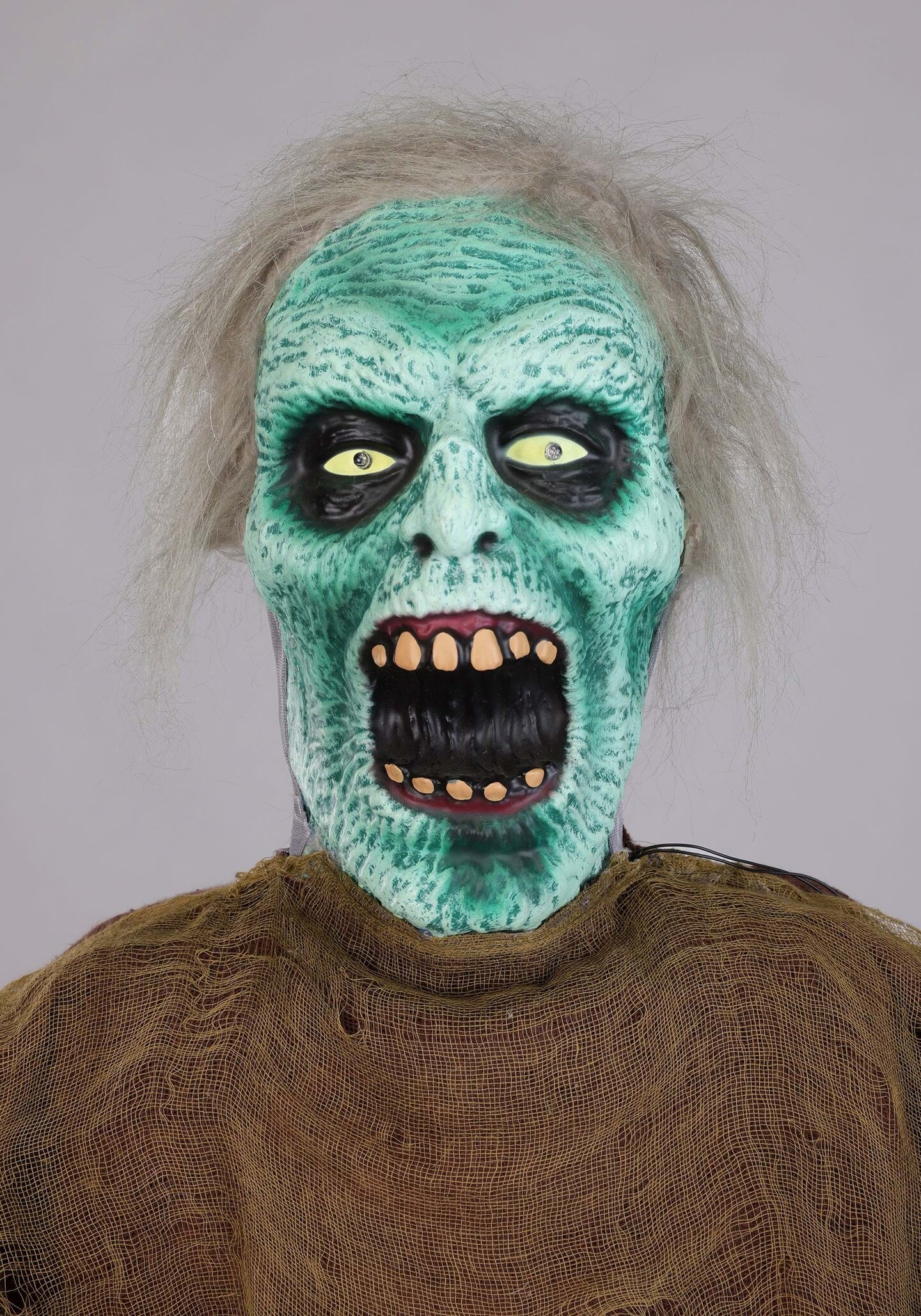 5.5FT Spineless Stanley Animatronic Zombie Decoration - Scream Saver