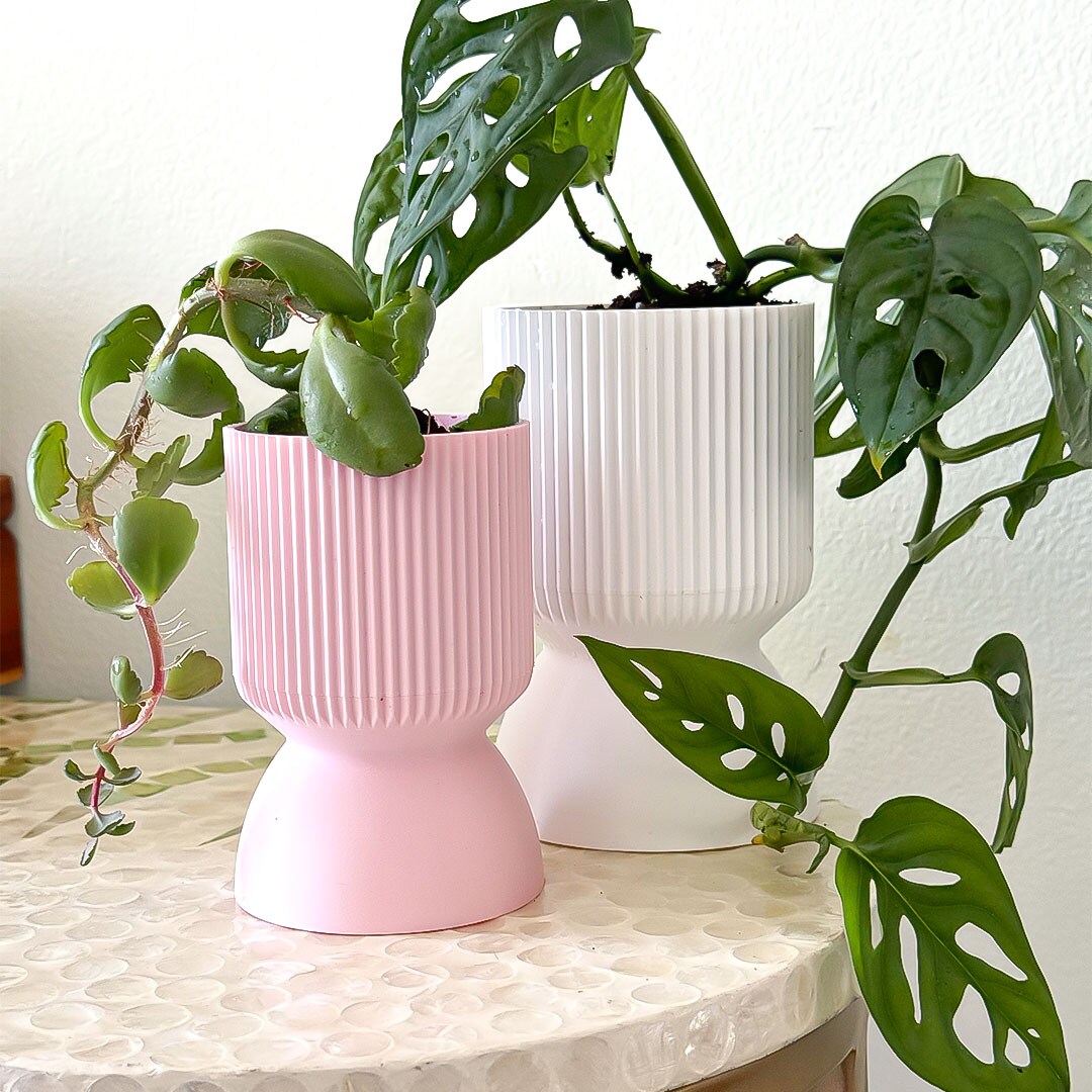 creative planters 3D Printed Plant Pot and Air Plant Holder – Stylish, Durable, Eco-Friendly, Modern Design, Indoor & Outdoor Use, Multiple Sizes & Colors, Lightweight main image 0