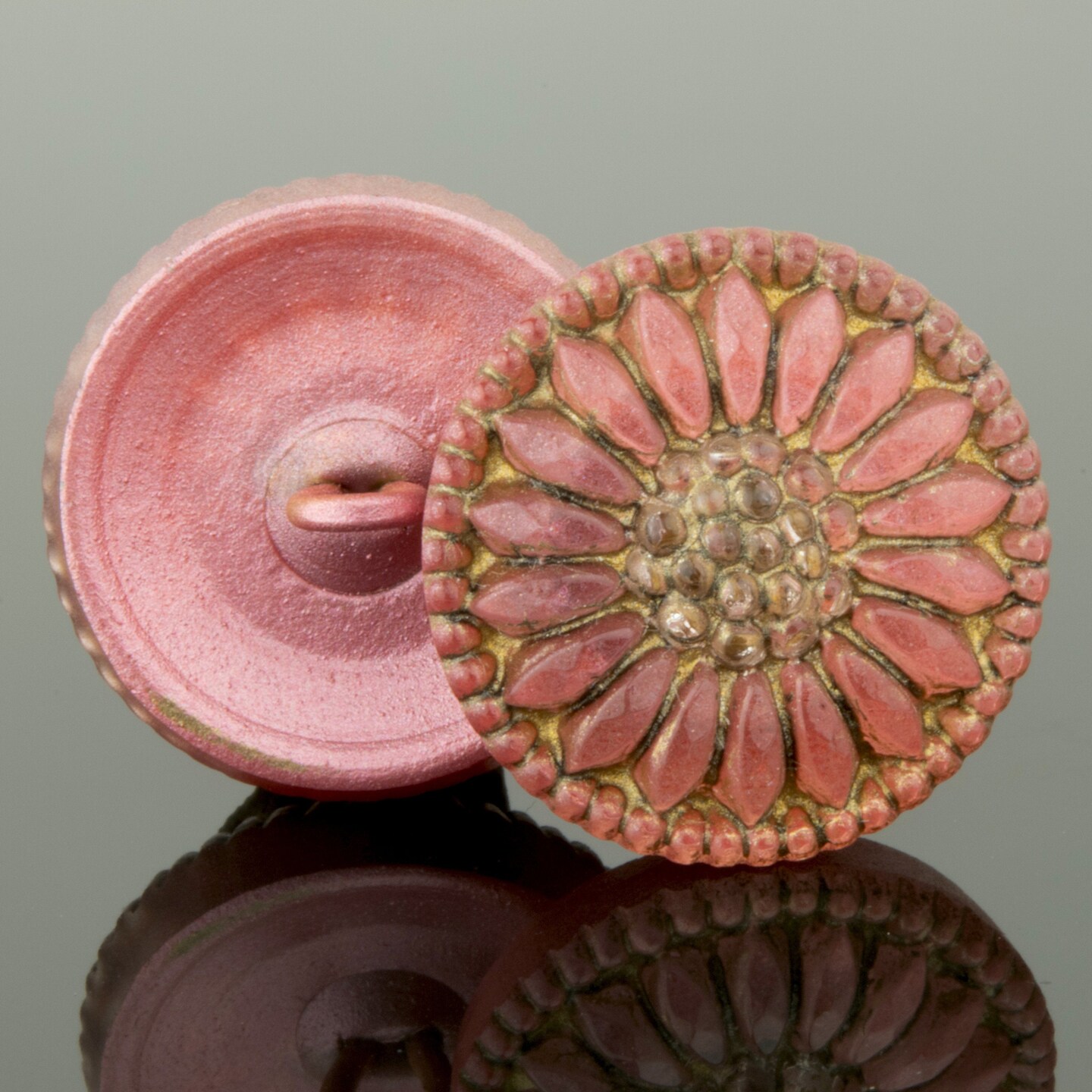 18mm Round Sunflower Button - Tourmaline Pink Antiqued -- Czech Glass Buttons