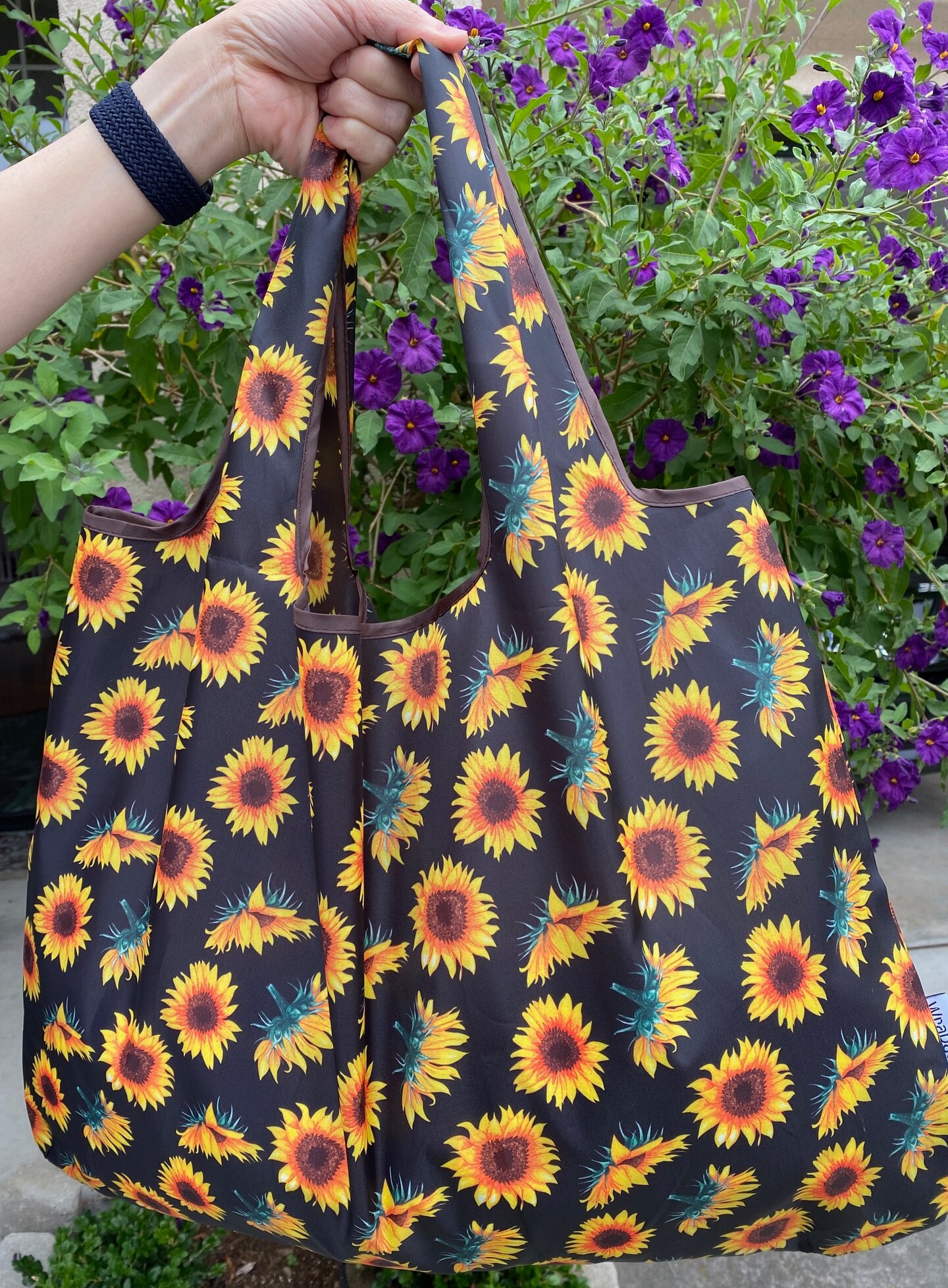 Wrapables Medium Foldable Tote Nylon Reusable Grocery Bag (Set of 2), Sunflowers