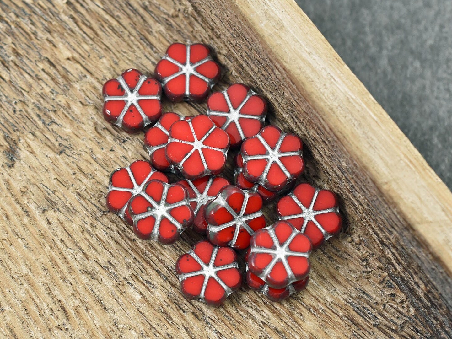 *15* 10mm Silver Washed Opaque Red Travertine Forget Me Not Flower Beads
