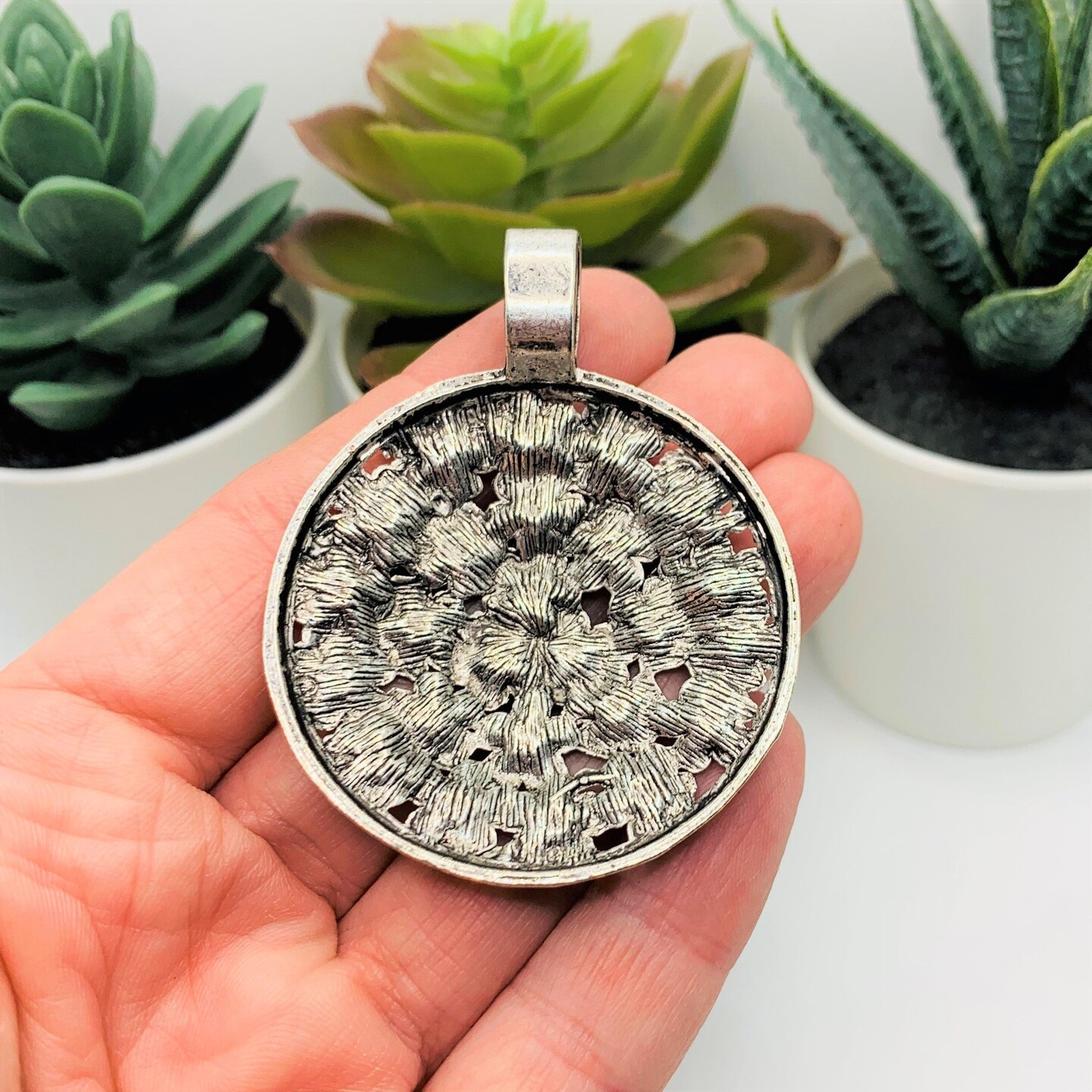 1, 4 or 20 Pieces: Large Antique Silver Flower Necklace Pendant