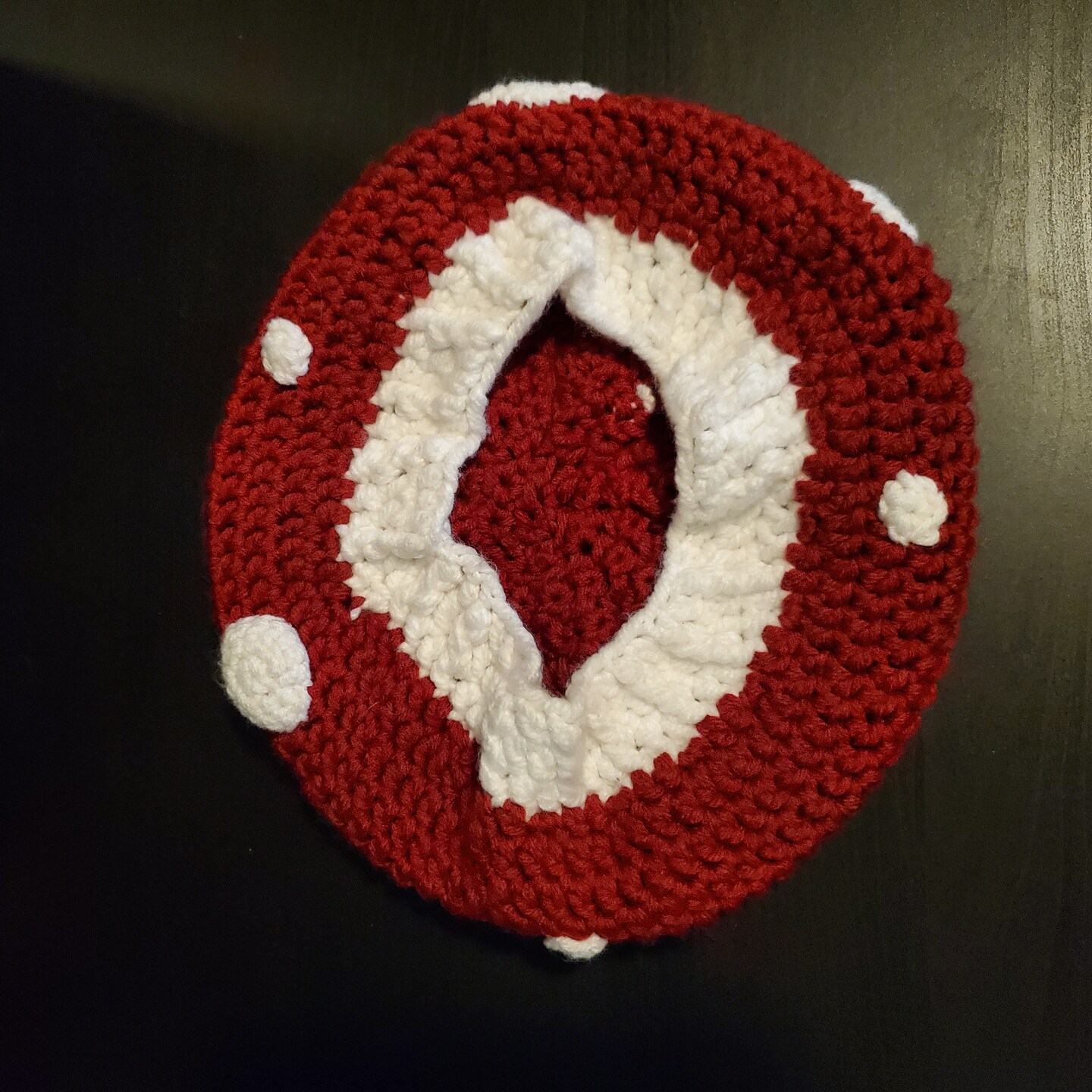 Mushroom Beret | MakerPlace by Michaels display picture 1