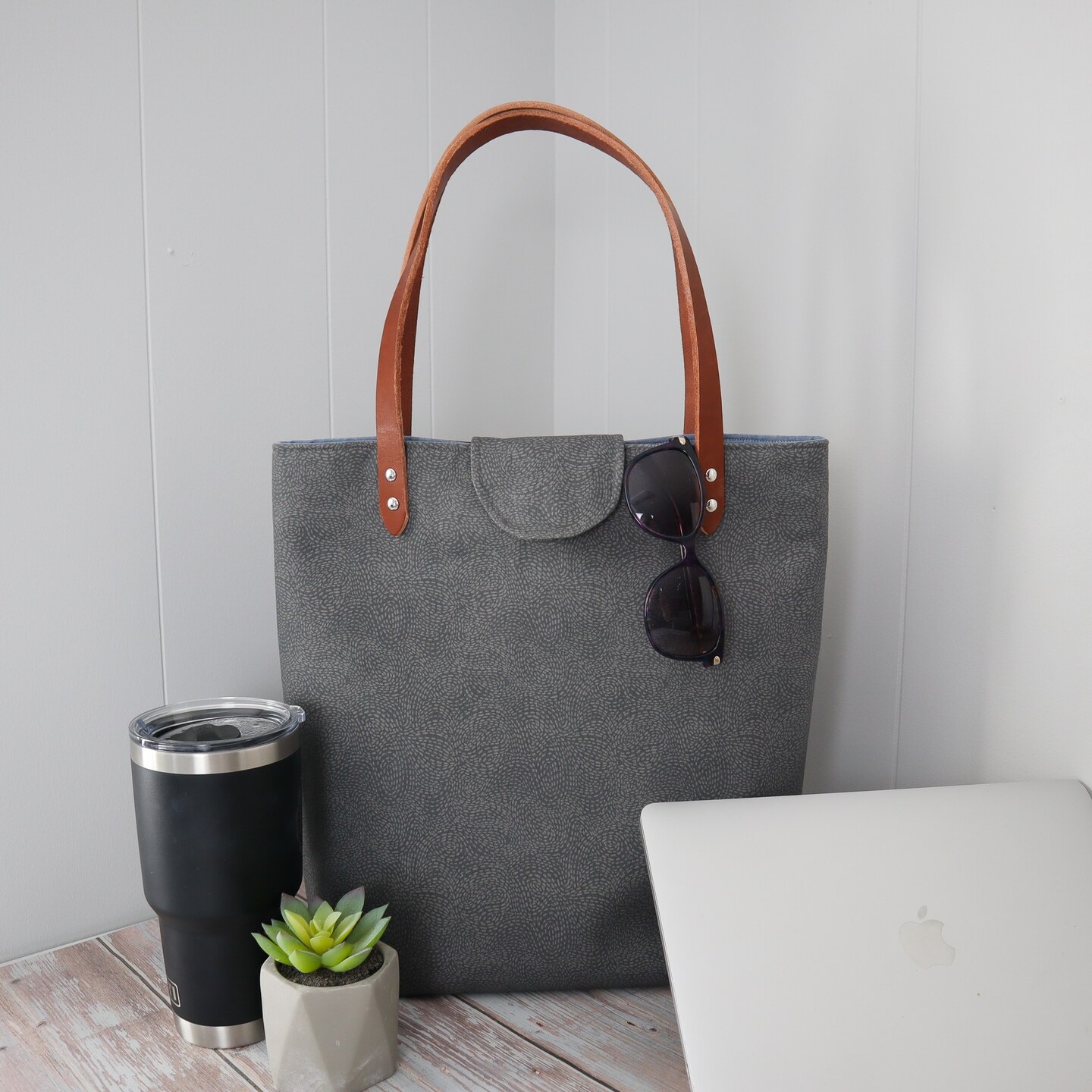 Crosscut Sewing Co.® Lincoln Tote Sewing Kit - Beginner Sewing Project Kit