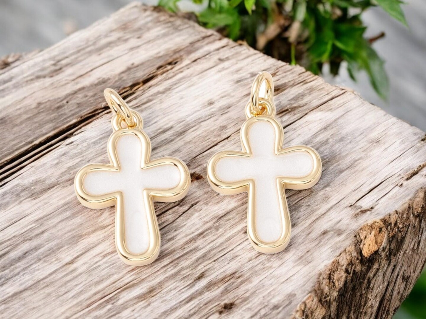 *5* 18x13mm 18k Gold Plated White Enamel Cross Charms