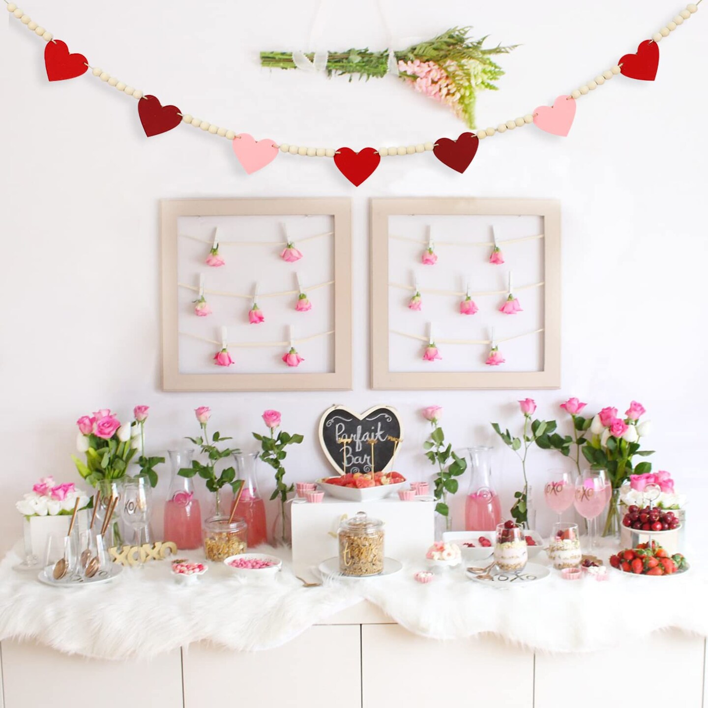 DAZONGE Valentines Day Decorations, Wood Bead Garland with Felt Hearts for Valentine Decor, Red and Pink Farmhouse Valentine’s Day Banner for Wedding, Anniversary Decorations