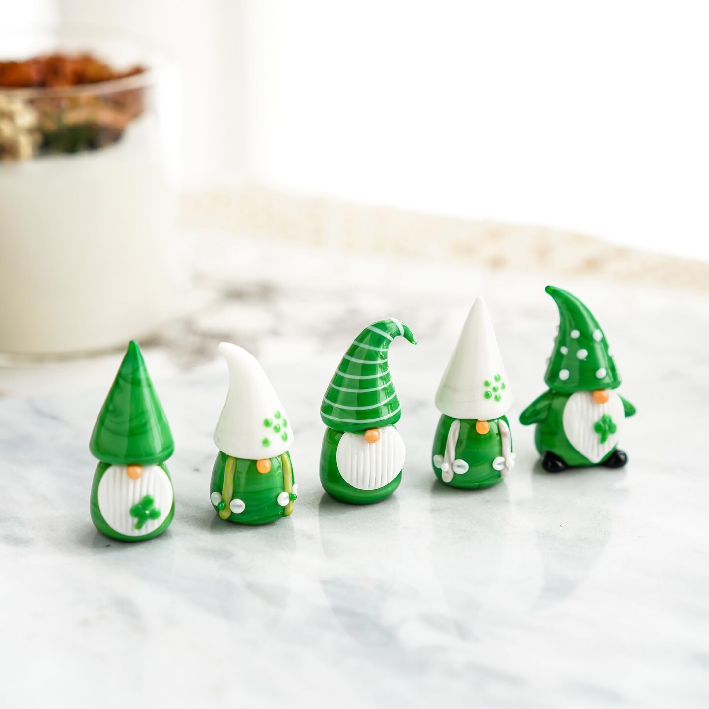 St Patrick's Day Gnomes Decorations 5Pcs Mini Blown Glass Gnomes Figurines Irish Green Clover Gnomes Figurines for Home Table, St Patrick's Day Ornaments