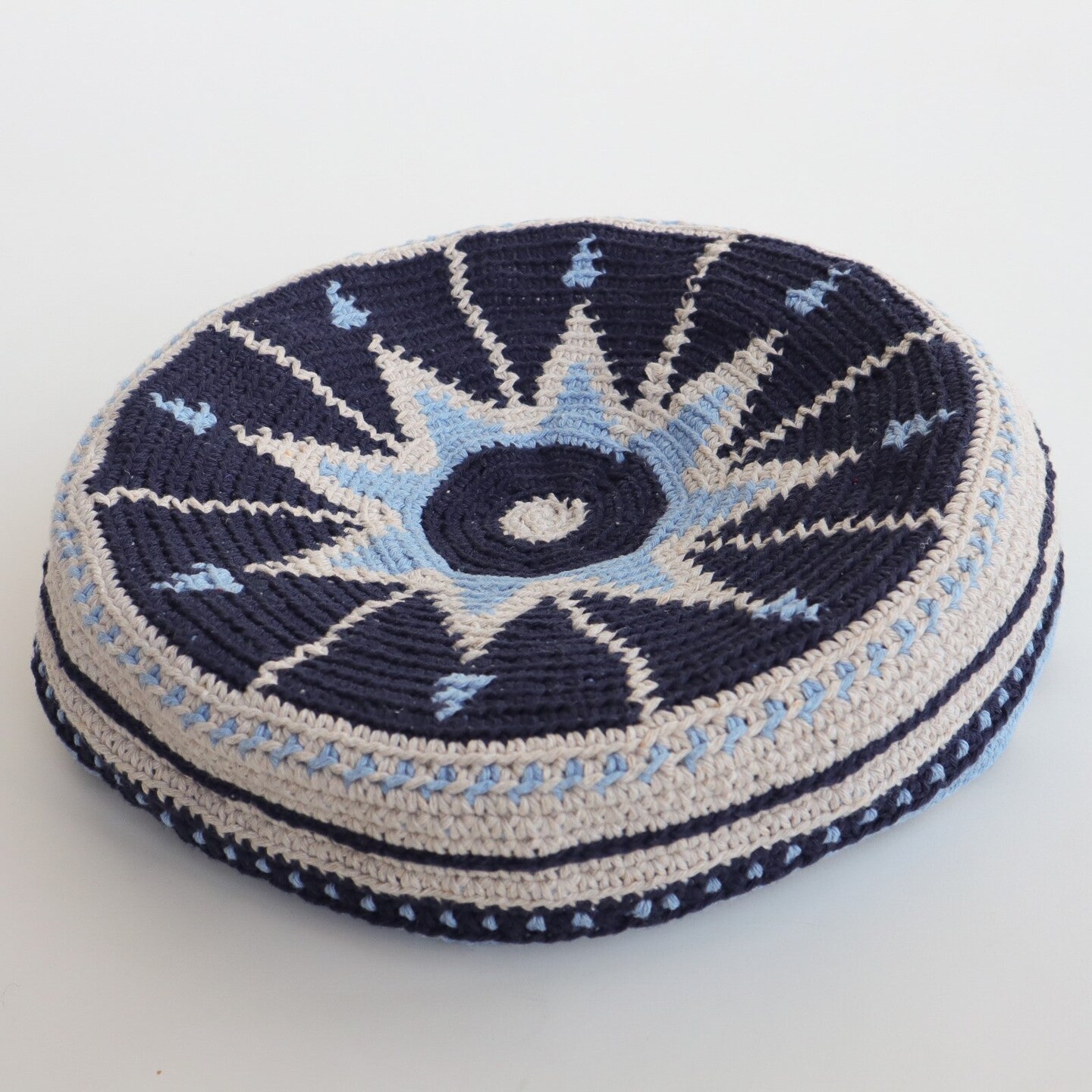 DIY Crochet Kit by Hoooked Mochila Basket Montreal - Biscuit PAK299-300