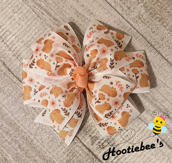 Capybara Pinwheel Hair Bow | MakerPlace by Michaels