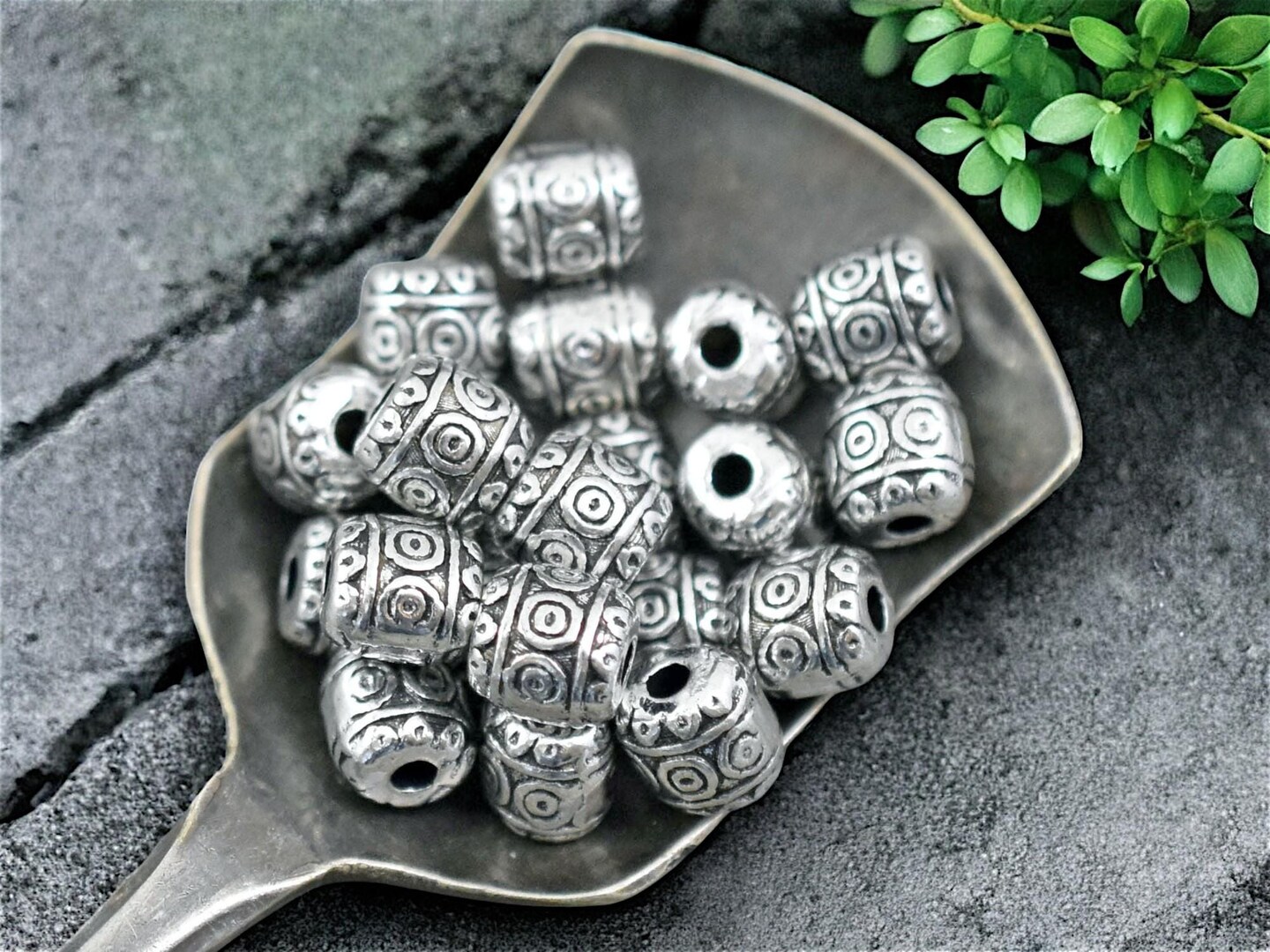 *100* 5x6mm Antique Silver Barrel Beads